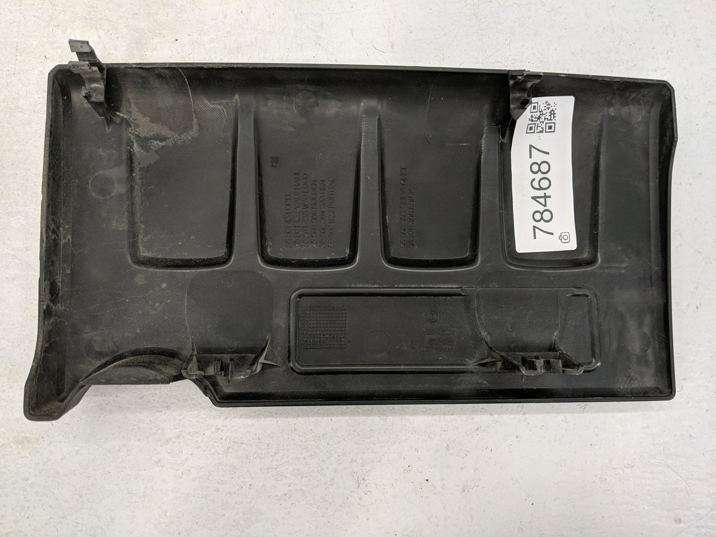 2015 Chevrolet Cruze Engine Cover - Oemusedautoparts1.com