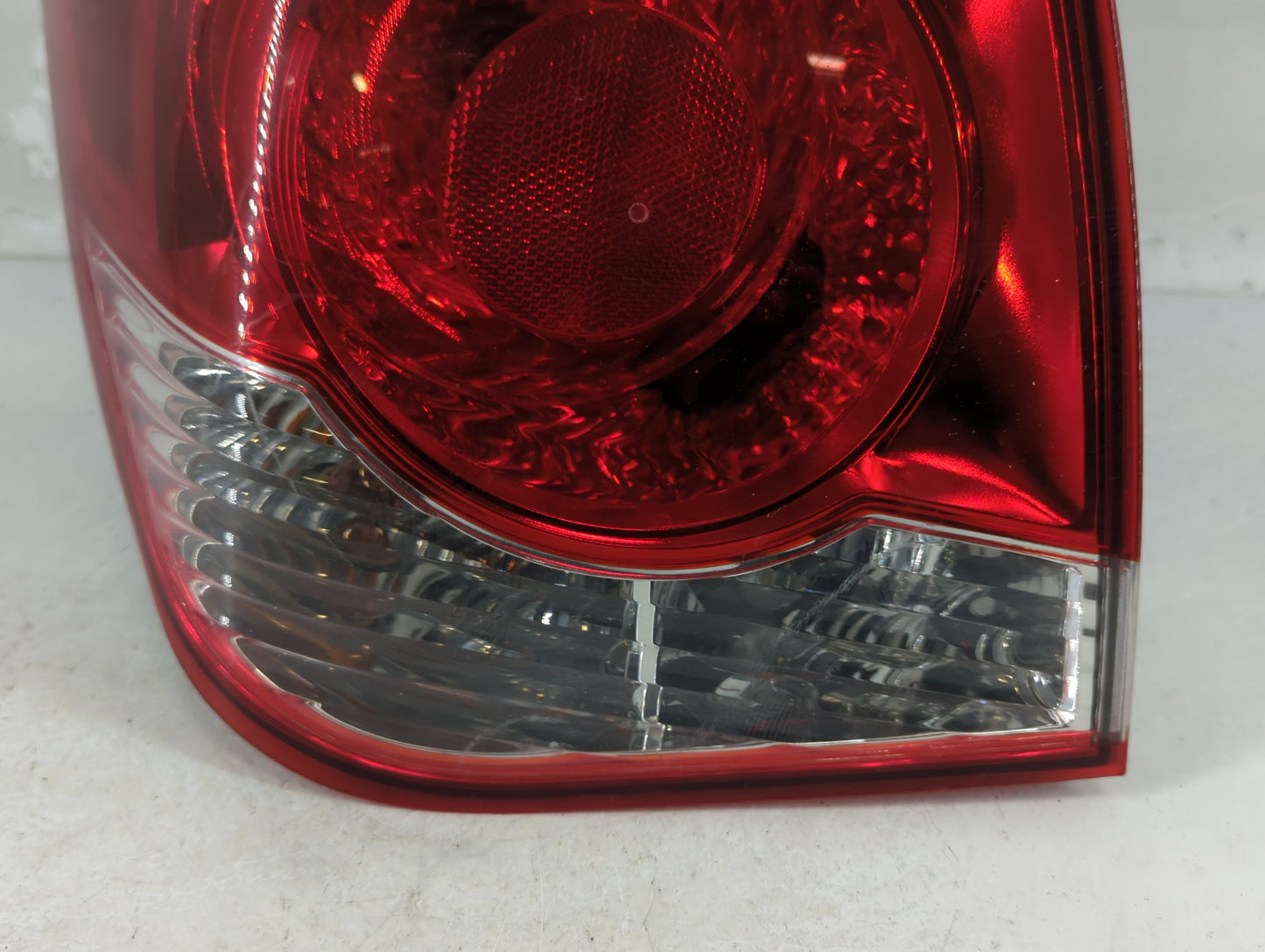 2011-2016 Chevrolet Cruze Tail Light Assembly Driver Left OEM Fits Fits 2011 2012 2013 2014 2015 2016 OEM Used Auto Parts - 