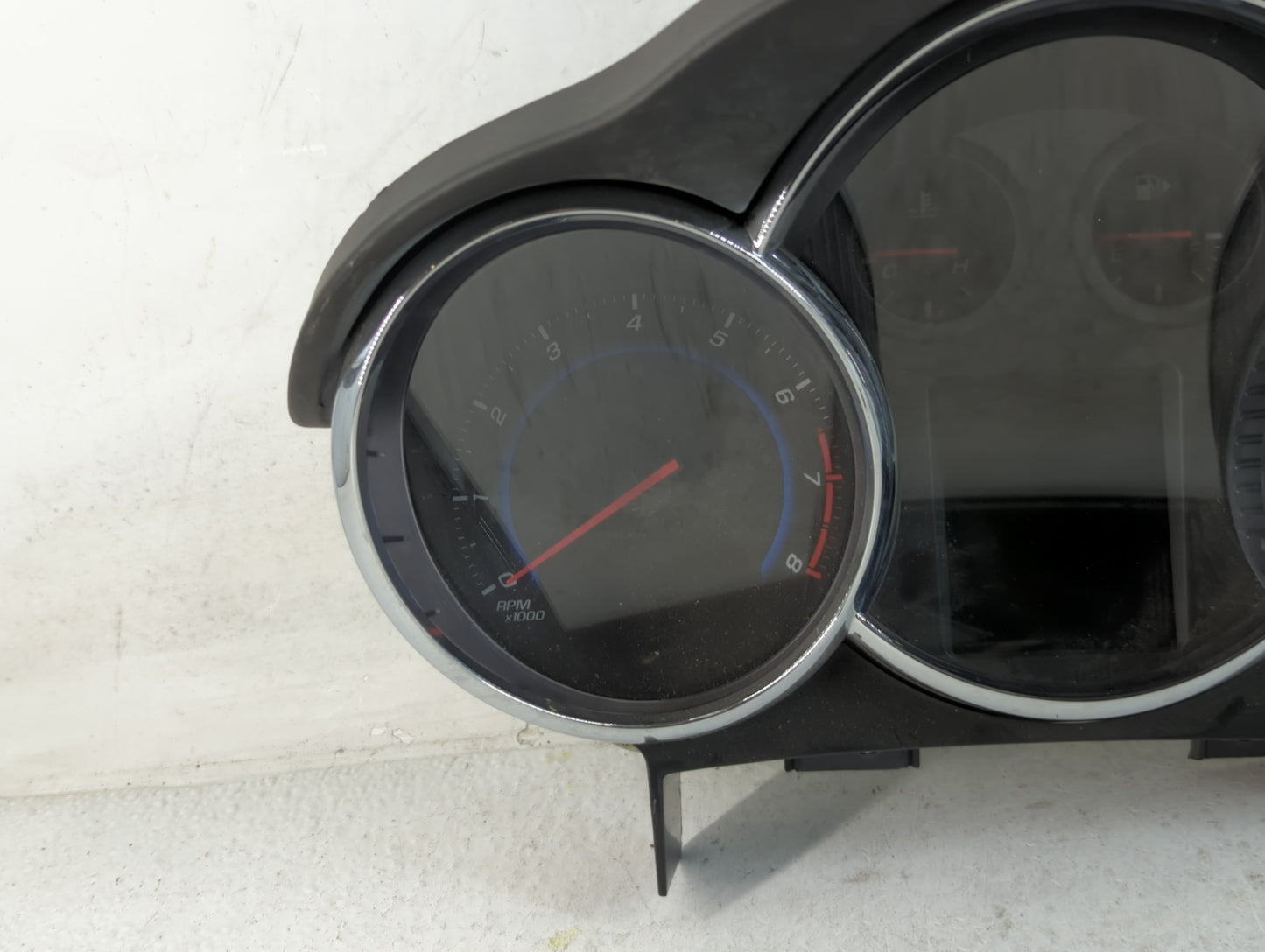 2015-2016 Chevrolet Cruze Instrument Cluster Speedometer Gauges P/N:42362673 Fits Fits 2015 2016 OEM Used Auto Parts - Oemus