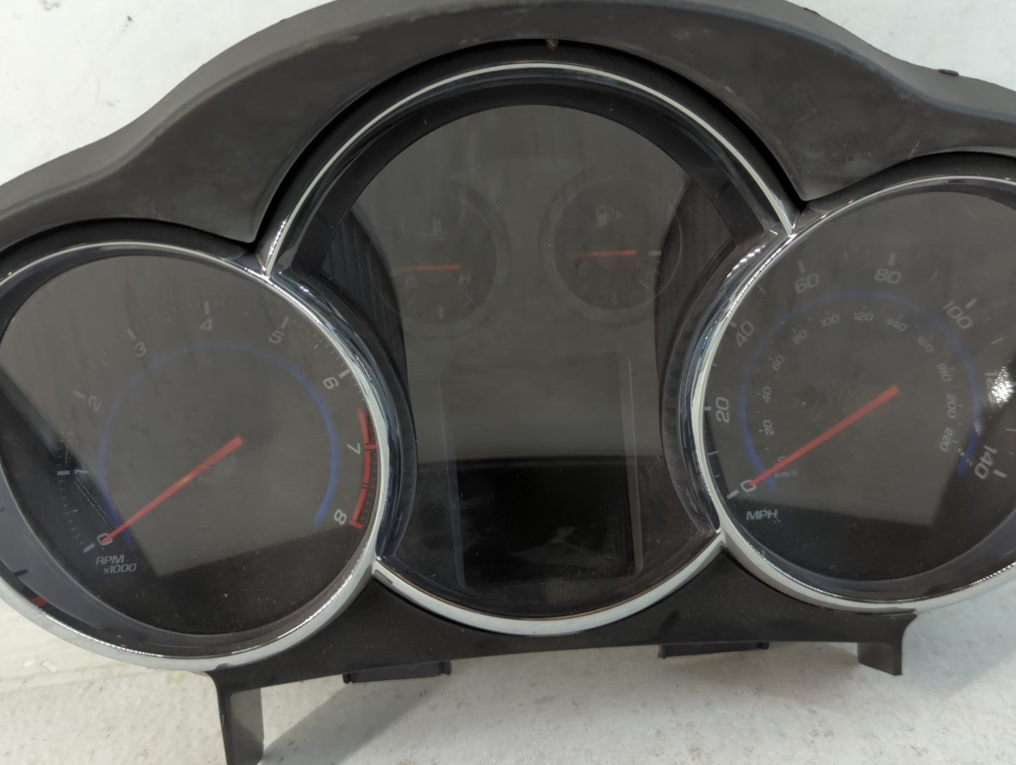 2015-2016 Chevrolet Cruze Instrument Cluster Speedometer Gauges P/N:42362673 Fits Fits 2015 2016 OEM Used Auto Parts - Oemus