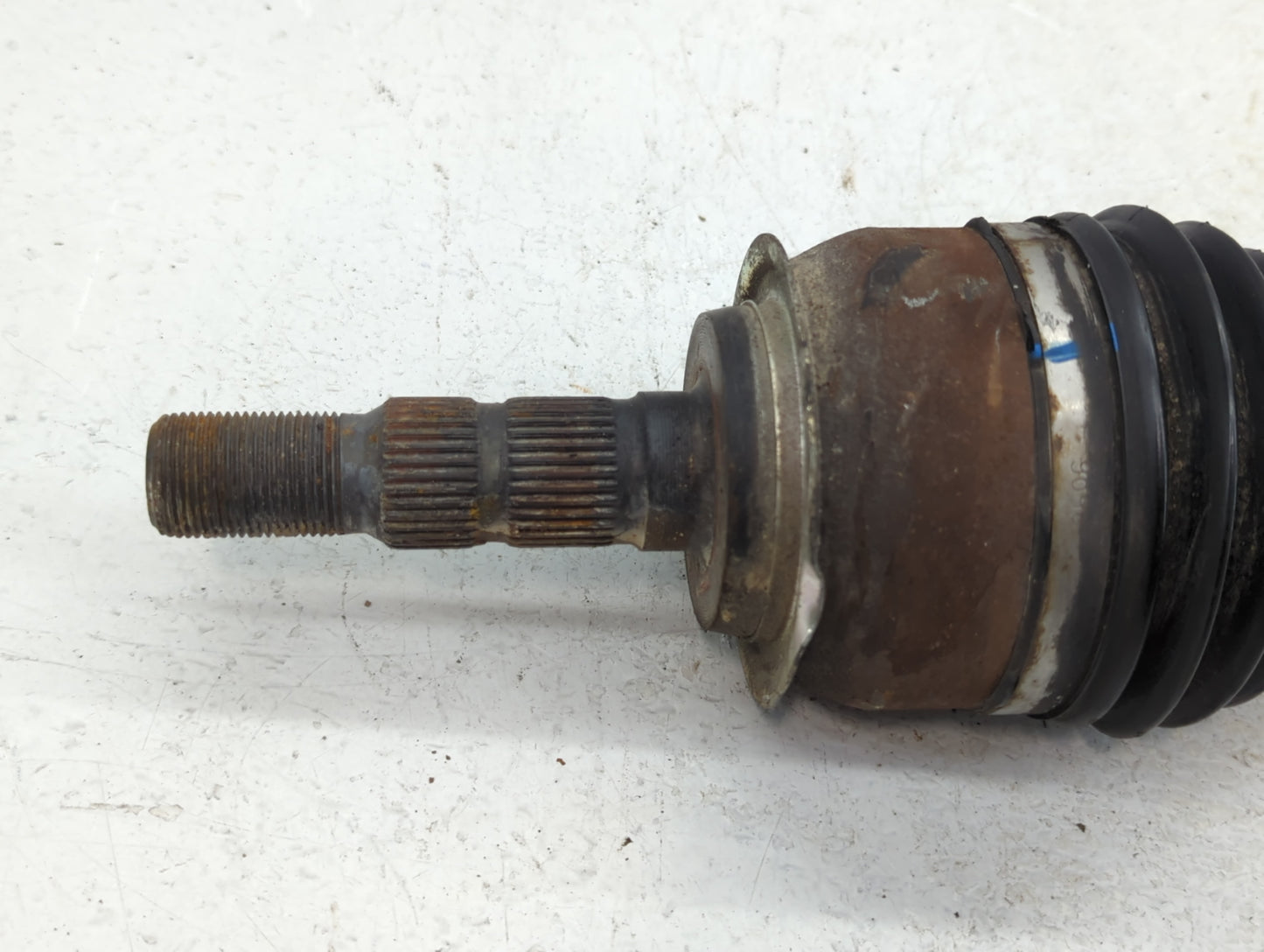 2011-2016 Chevrolet Cruze Axle Shaft Front Driver Cv C/v - Oemusedautoparts1.com