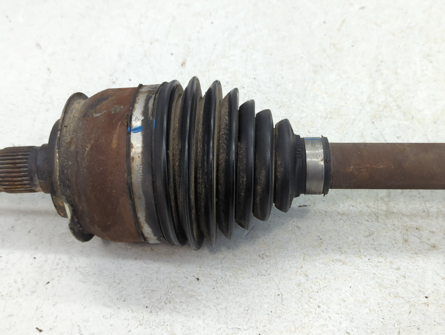 2011-2016 Chevrolet Cruze Axle Shaft Front Driver Cv C/v - Oemusedautoparts1.com