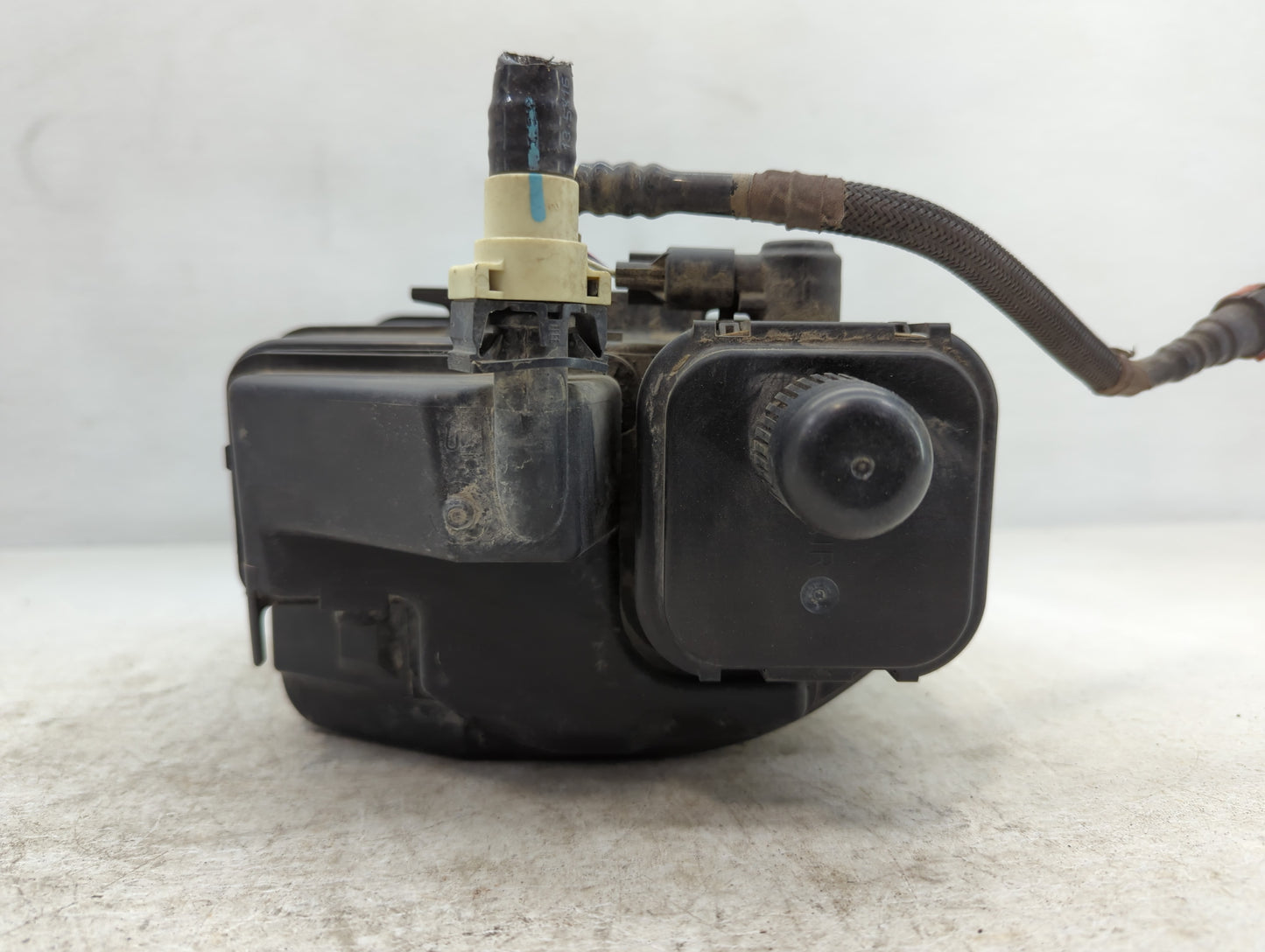 2015 Chevrolet Cruze Fuel Vapor Charcoal Canister - Oemusedautoparts1.com
