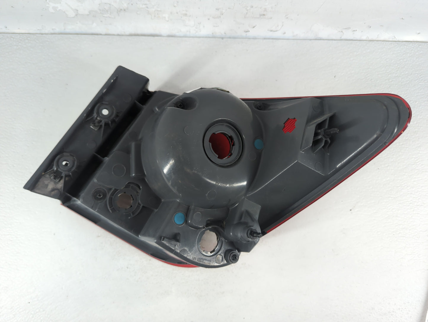 2011-2016 Chevrolet Cruze Tail Light Assembly Driver Left OEM Fits Fits 2011 2012 2013 2014 2015 2016 OEM Used Auto Parts - 