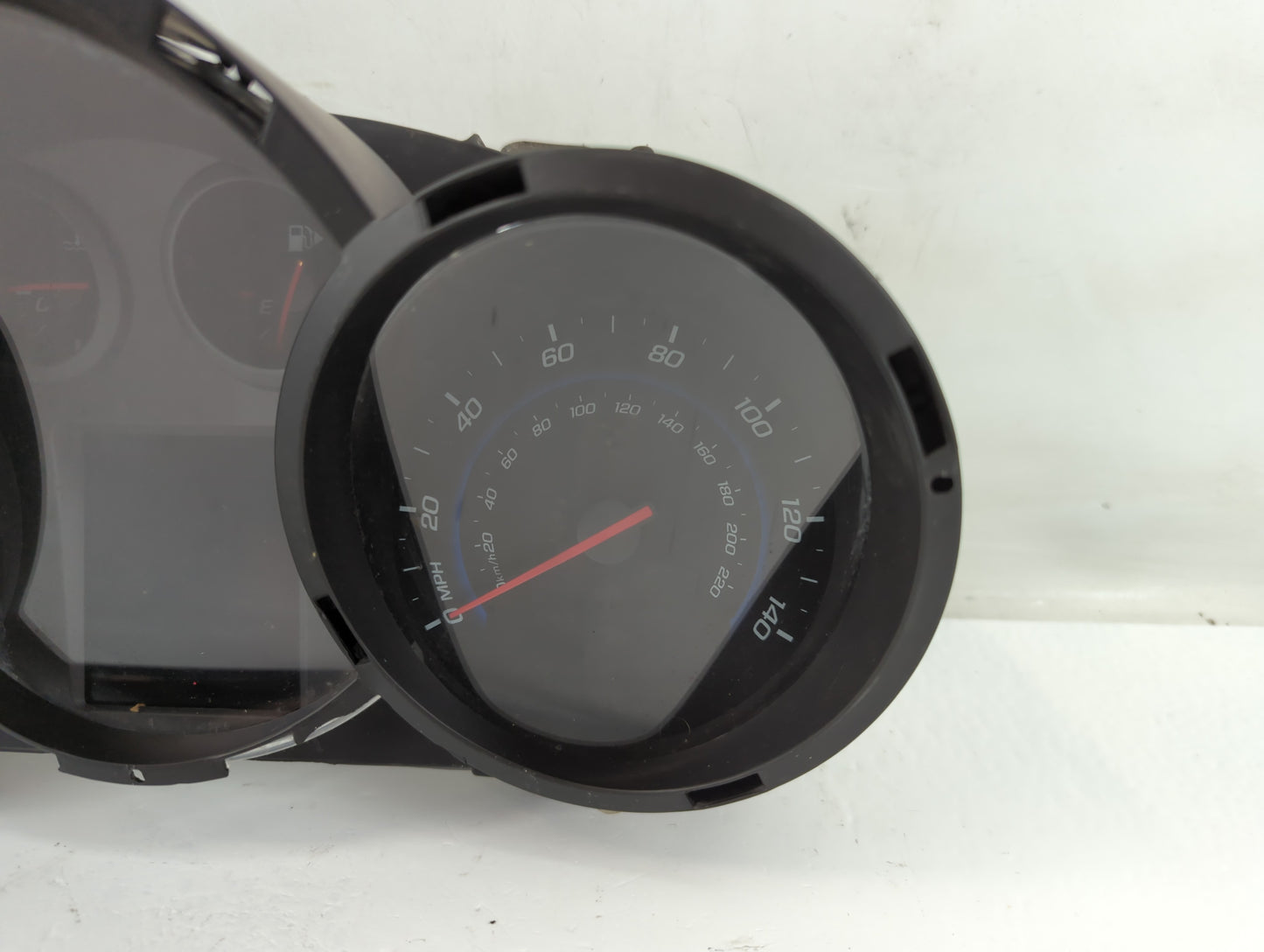 2015 Chevrolet Cruze Instrument Cluster Speedometer Gauges P/N:94560794 Fits OEM Used Auto Parts - Oemusedautoparts1.com