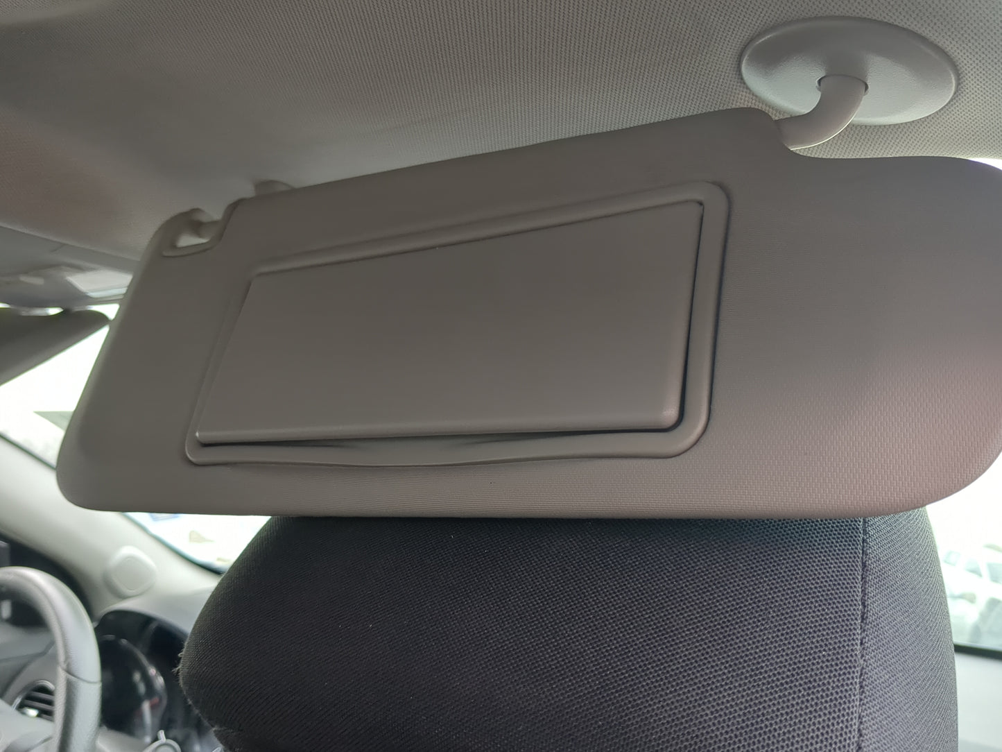 2011-2016 Chevrolet Cruze Sun Visor Shade Replacement Passenger Right Mirror Fits Fits 2011 2012 2013 2014 2015 2016 OEM Use