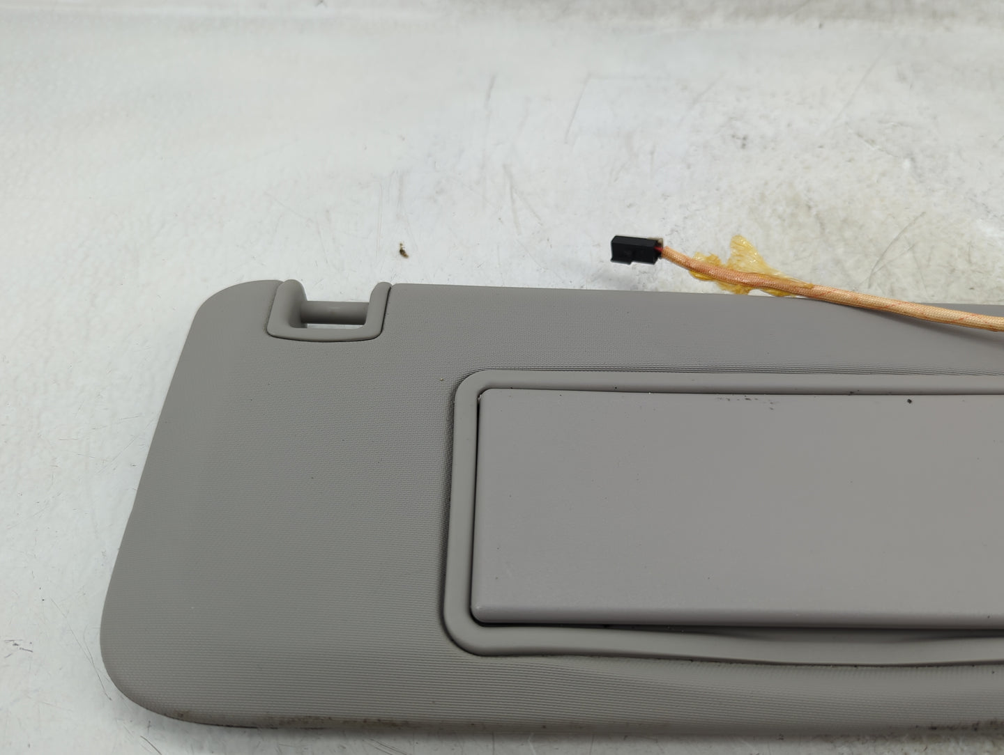 2011-2016 Chevrolet Cruze Sun Visor Shade Replacement Passenger Right Mirror Fits Fits 2011 2012 2013 2014 2015 2016 OEM Use