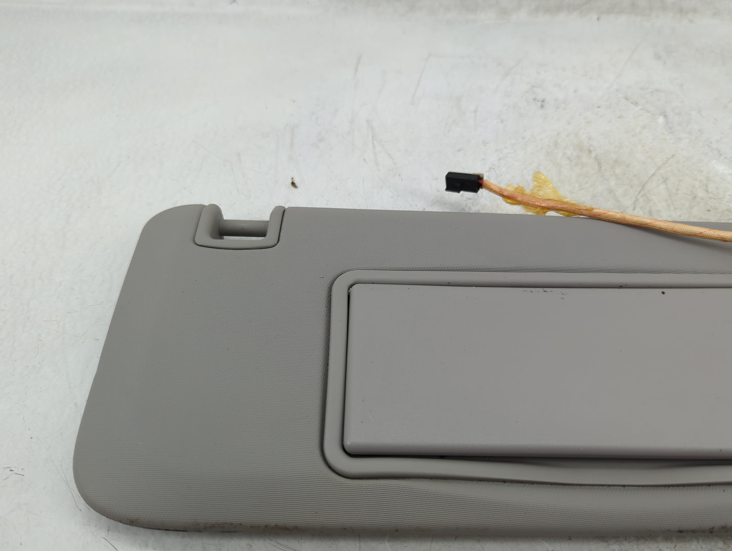 2011-2016 Chevrolet Cruze Sun Visor Shade Replacement Passenger Right Mirror Fits Fits 2011 2012 2013 2014 2015 2016 OEM Use