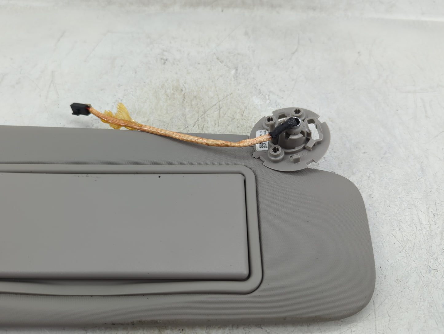 2011-2016 Chevrolet Cruze Sun Visor Shade Replacement Passenger Right Mirror Fits Fits 2011 2012 2013 2014 2015 2016 OEM Use