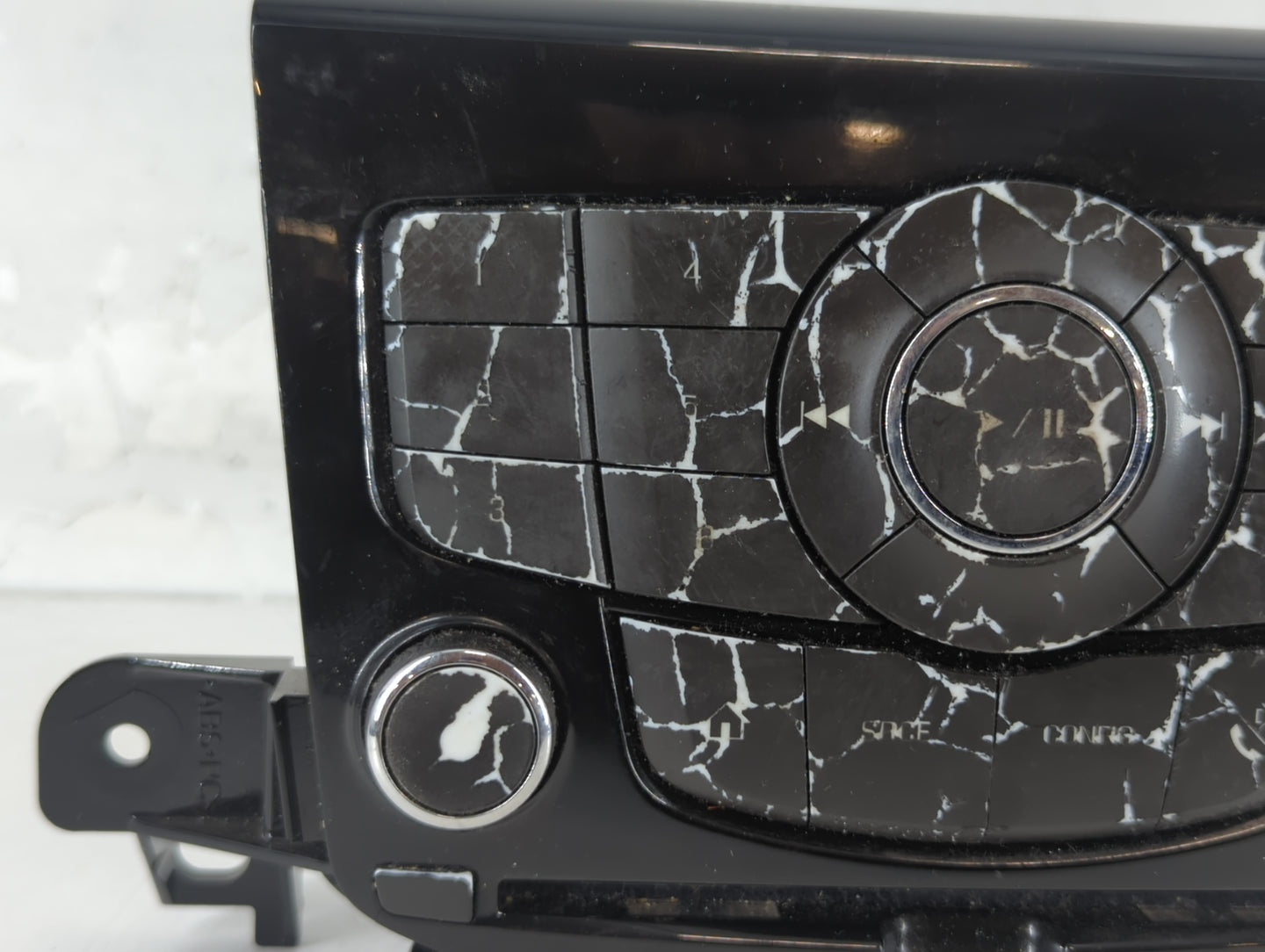 2013-2016 Chevrolet Cruze Radio AM FM Cd Player Receiver Replacement P/N:95166368 Fits Fits 2013 2014 2015 2016 OEM Used Aut