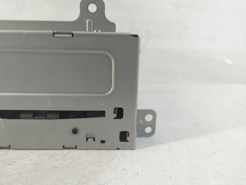 2013-2016 Chevrolet Cruze Radio AM FM Cd Player Receiver Replacement P/N:22976137 Fits Fits 2013 2014 2015 2016 OEM Used Auto Parts