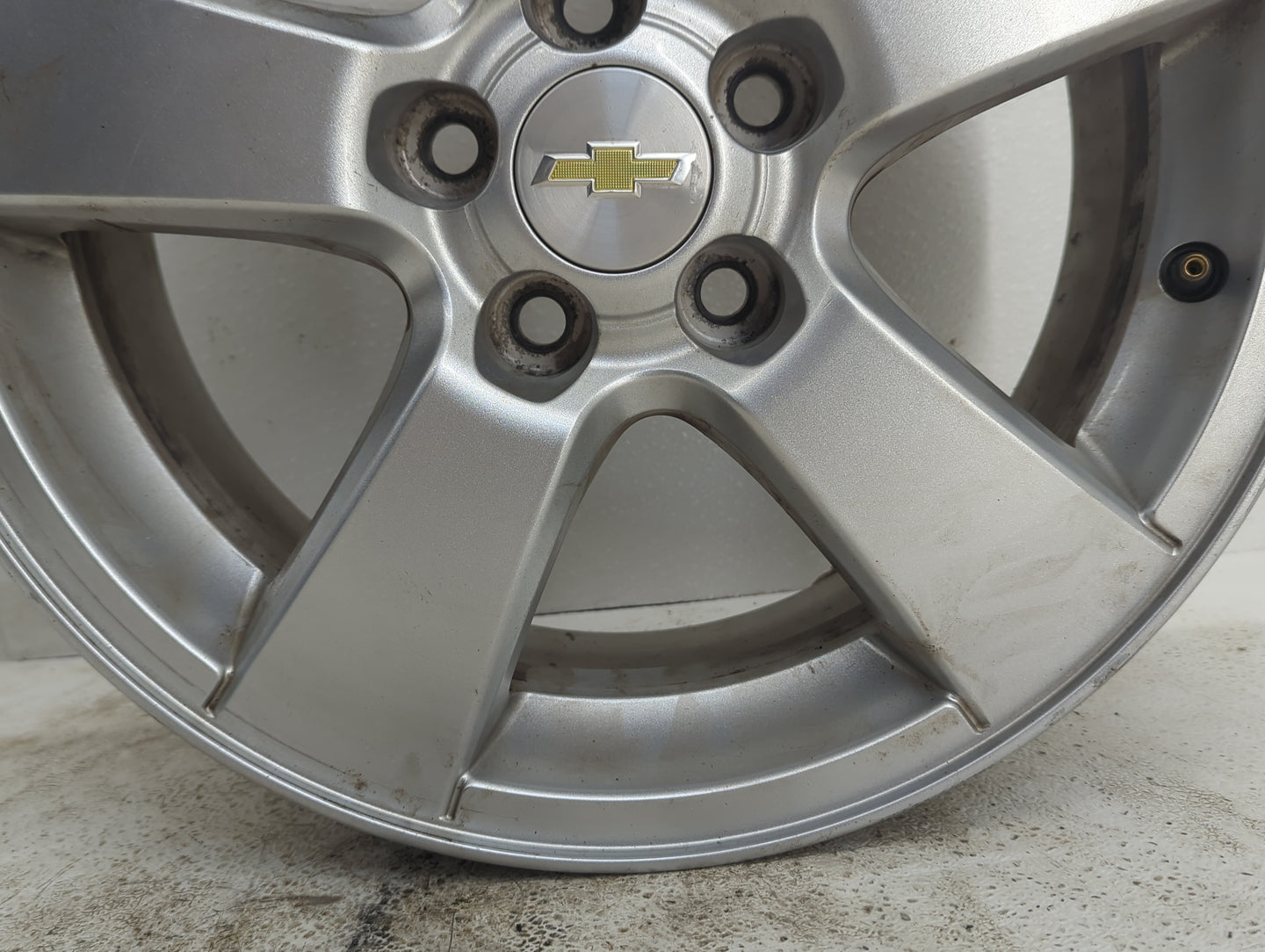 2014-2016 Chevrolet Cruze Oem Wheel Rim - Oemusedautoparts1.com