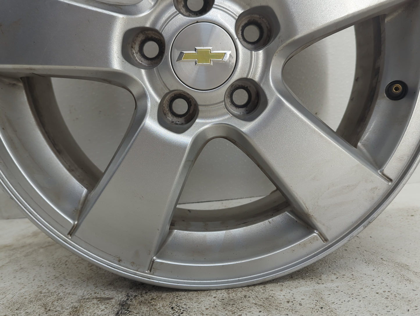 2014-2016 Chevrolet Cruze Oem Wheel Rim - Oemusedautoparts1.com