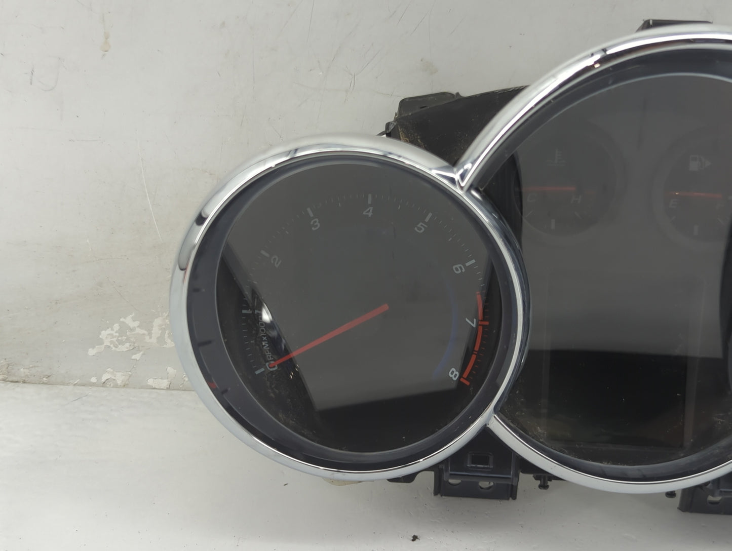 2015-2016 Chevrolet Cruze Instrument Cluster Speedometer Gauges P/N:94560792 Miles:143K Fits Fits 2015 2016 OEM Used Auto Pa