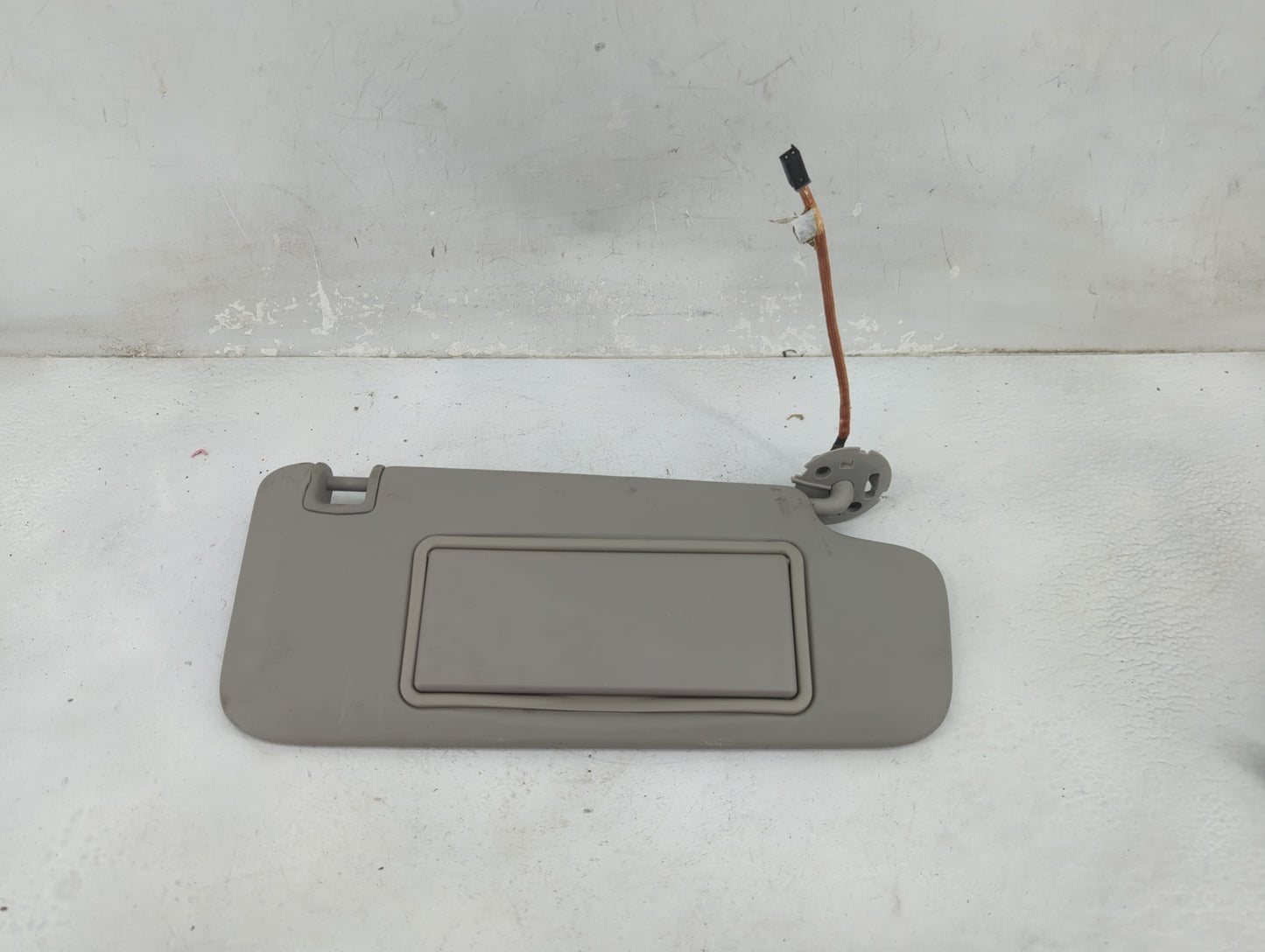 2011-2016 Chevrolet Cruze Sun Visor Shade Replacement Passenger Right Mirror Fits Fits 2011 2012 2013 2014 2015 2016 OEM Use