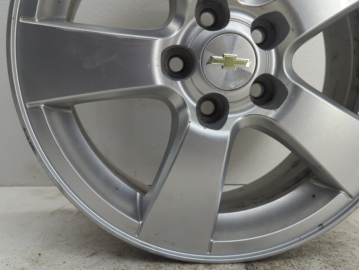 2014-2016 Chevrolet Cruze Oem Wheel Rim - Oemusedautoparts1.com