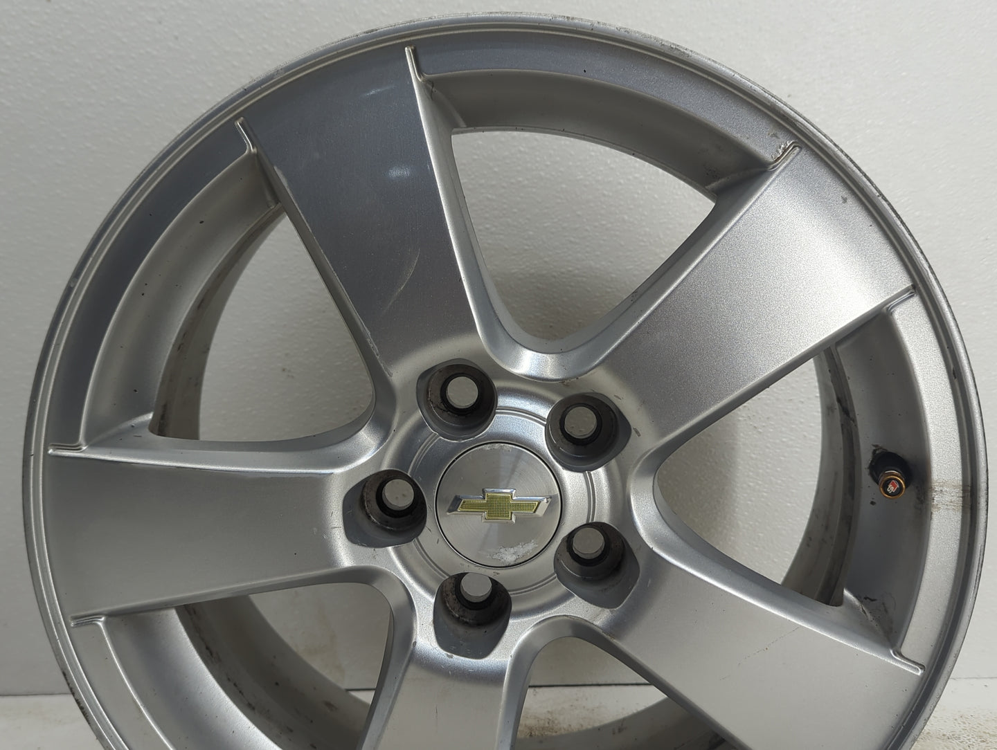 2014-2016 Chevrolet Cruze Oem Wheel Rim - Oemusedautoparts1.com