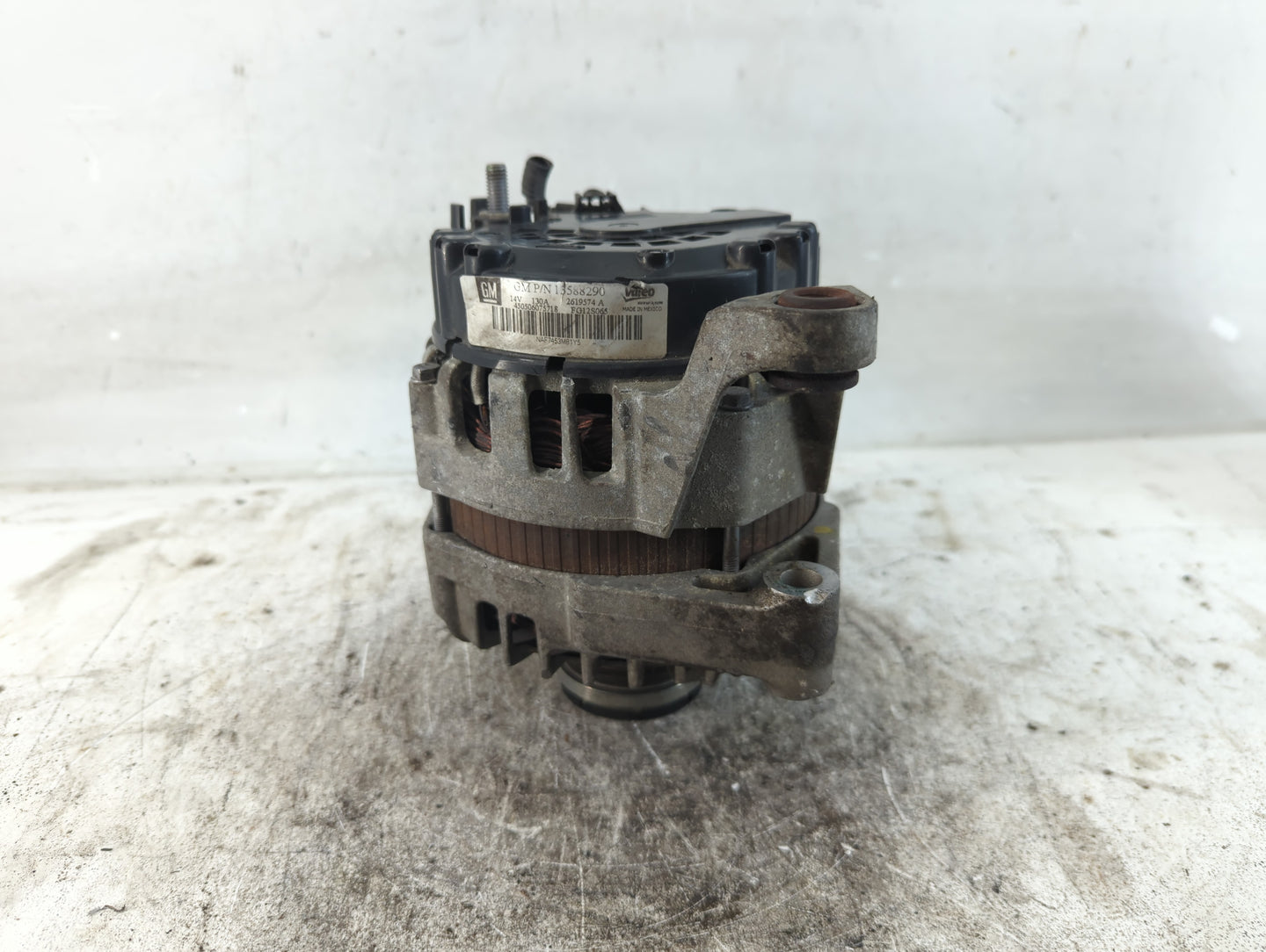 2012-2016 Chevrolet Cruze Alternator Replacement Generator Charging Assembly Engine OEM P/N:13588290 Fits OEM Used Auto Part