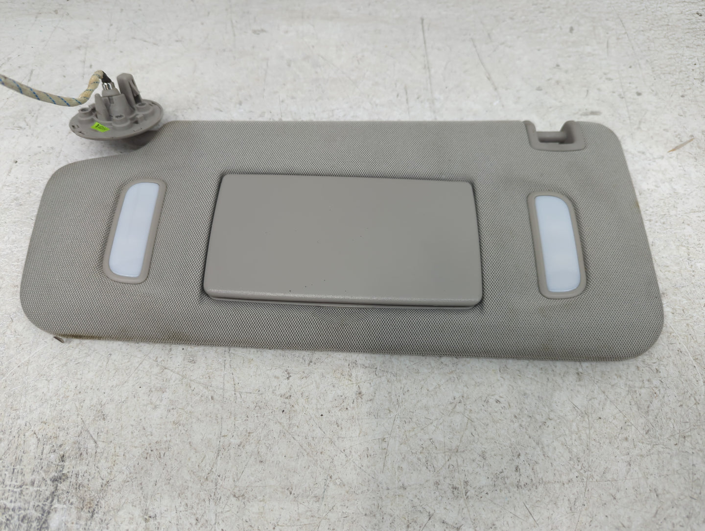 2010-2017 Chevrolet Equinox Sun Visor Shade Replacement Driver Left Mirror Fits Fits 2010 2011 2012 2013 2014 2015 2016 2017
