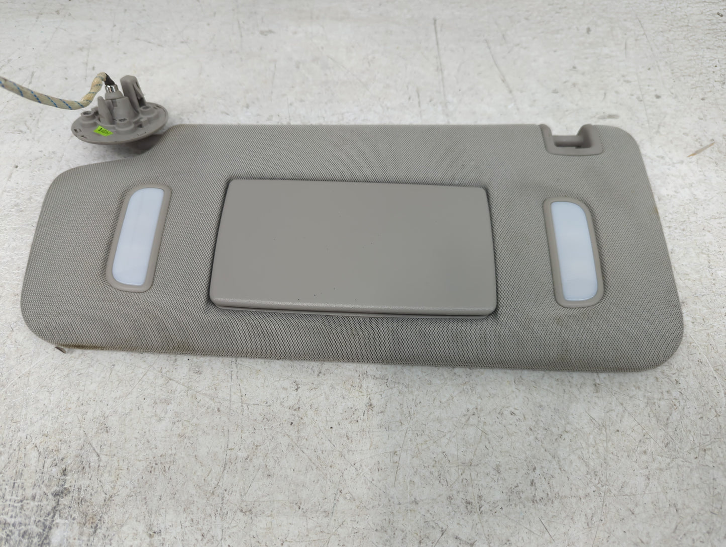 2010-2017 Chevrolet Equinox Sun Visor Shade Replacement Driver Left Mirror Fits Fits 2010 2011 2012 2013 2014 2015 2016 2017