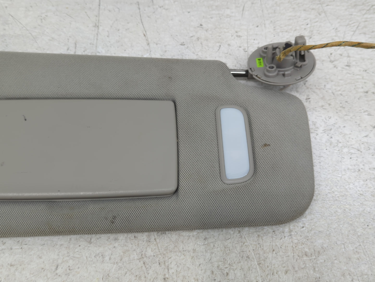 2010-2017 Chevrolet Equinox Sun Visor Shade Replacement Passenger Right Mirror Fits Fits 2010 2011 2012 2013 2014 2015 2016 