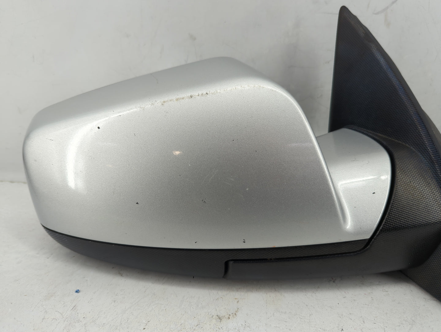 2015-2017 Chevrolet Equinox Passenger Side View Mirror - Right Door Mirror OEM Used - Oemusedautoparts1.com