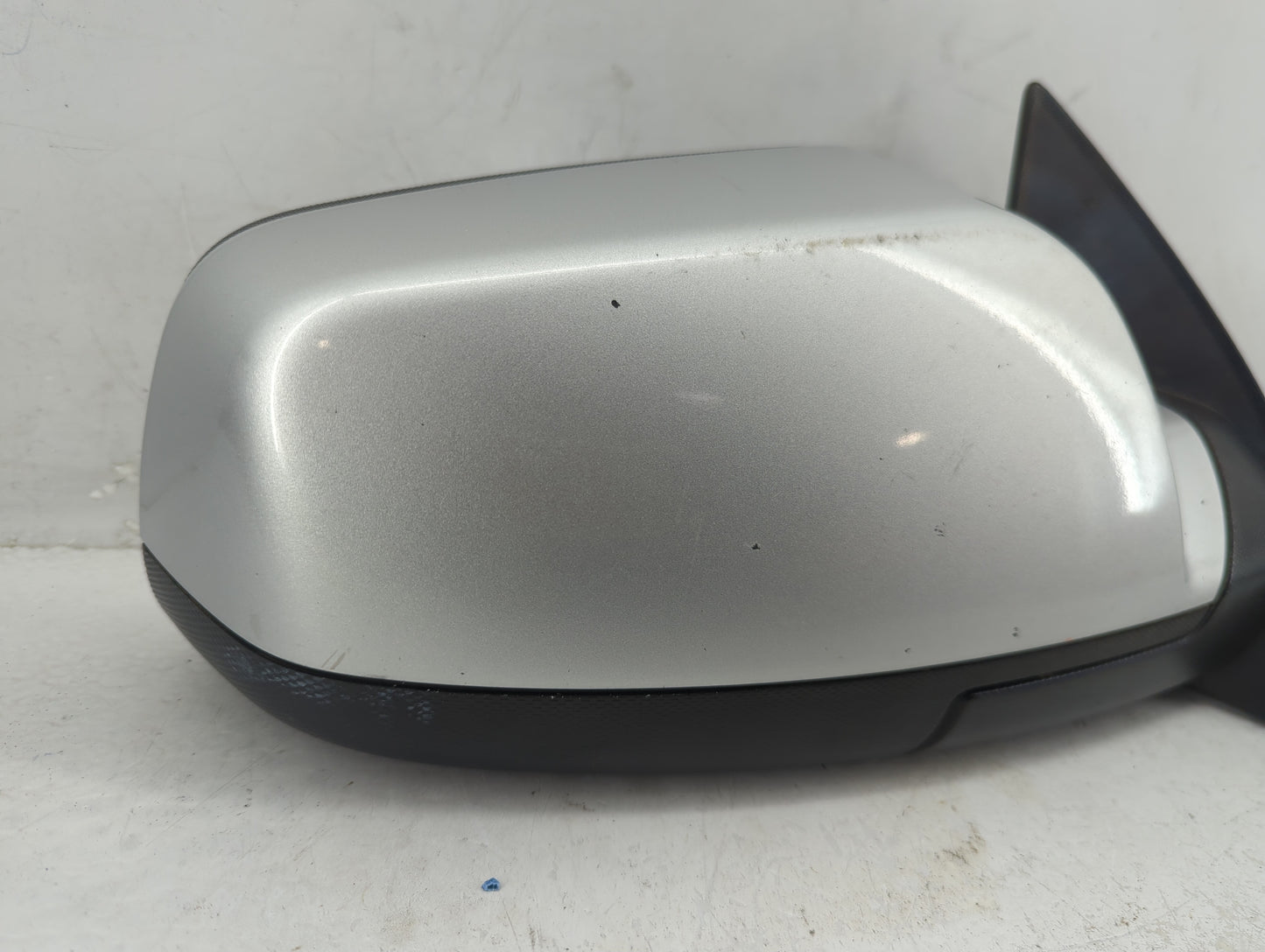 2015-2017 Chevrolet Equinox Passenger Side View Mirror - Right Door Mirror OEM Used - Oemusedautoparts1.com