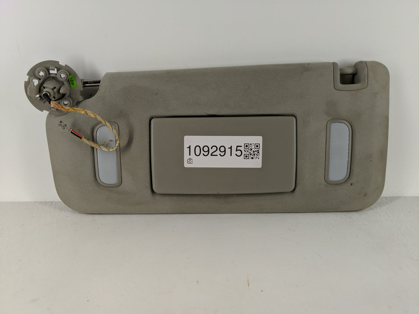 2010-2017 Chevrolet Equinox Sun Visor Shade Replacement Driver Left Mirror Fits Fits 2010 2011 2012 2013 2014 2015 2016 2017