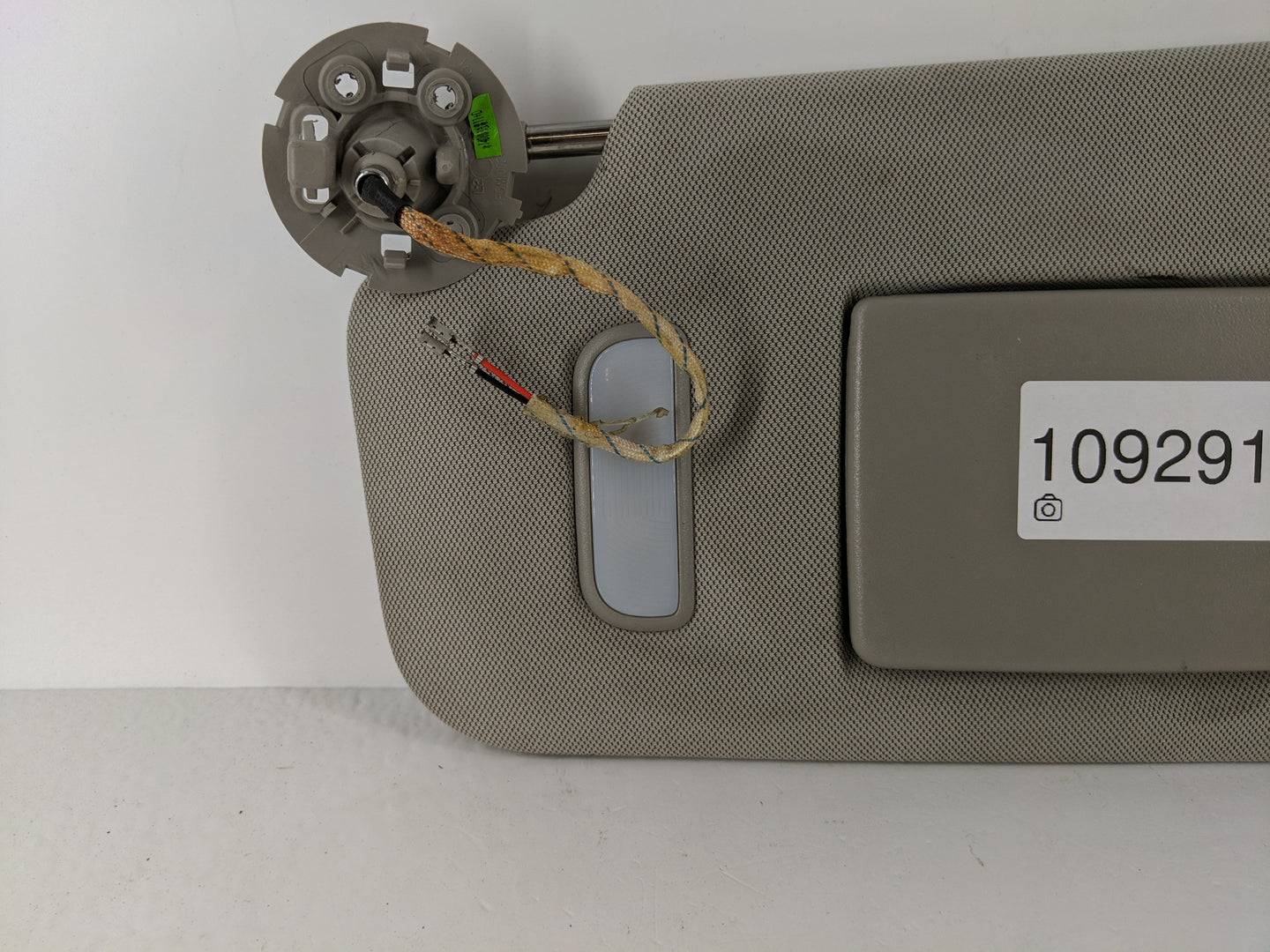 2010-2017 Chevrolet Equinox Sun Visor Shade Replacement Driver Left Mirror Fits Fits 2010 2011 2012 2013 2014 2015 2016 2017