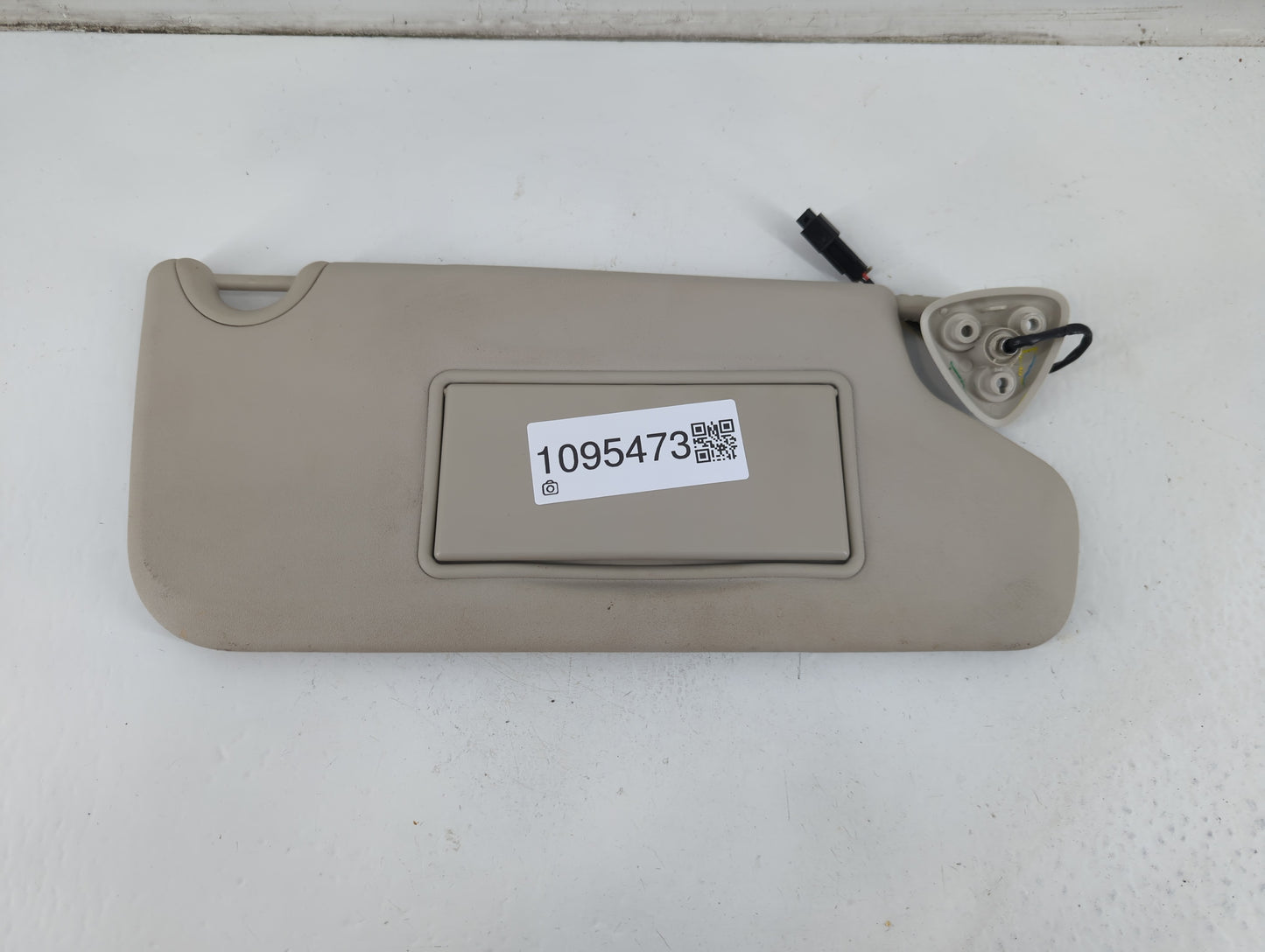 2010-2017 Chevrolet Equinox Sun Visor Shade Replacement Passenger Right Mirror Fits Fits 2010 2011 2012 2013 2014 2015 2016 