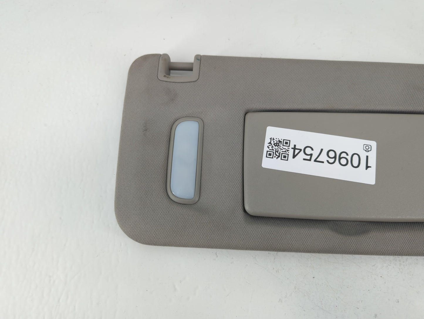 2010-2017 Chevrolet Equinox Sun Visor Shade Replacement Passenger Right Mirror Fits Fits 2010 2011 2012 2013 2014 2015 2016 