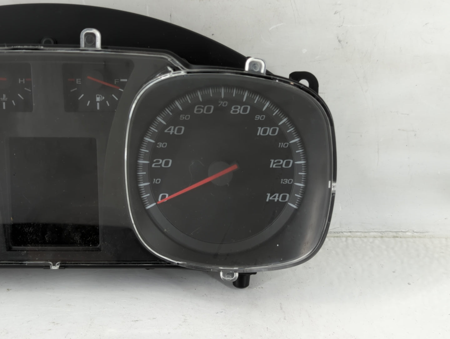 2013-2017 Chevrolet Equinox Instrument Cluster Speedometer Gauges Fits Fits 2013 2014 2015 2016 2017 OEM Used Auto Parts - O