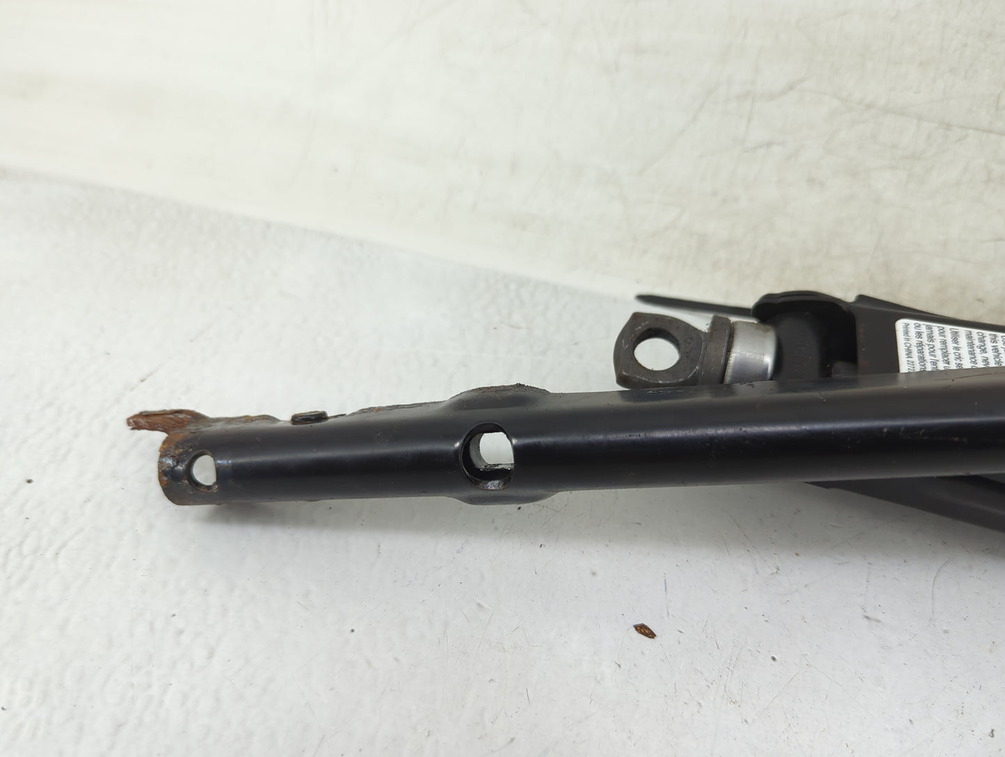 2014 Chevrolet Equinox Spare Scissor Car Jack 1127782 - Oemusedautoparts1.com