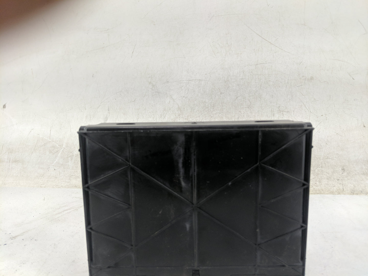 2014-2015 Chevrolet Equinox Body Control Module Bcm Inner Cabin Fuse Box 1135327 - Oemusedautoparts1.com