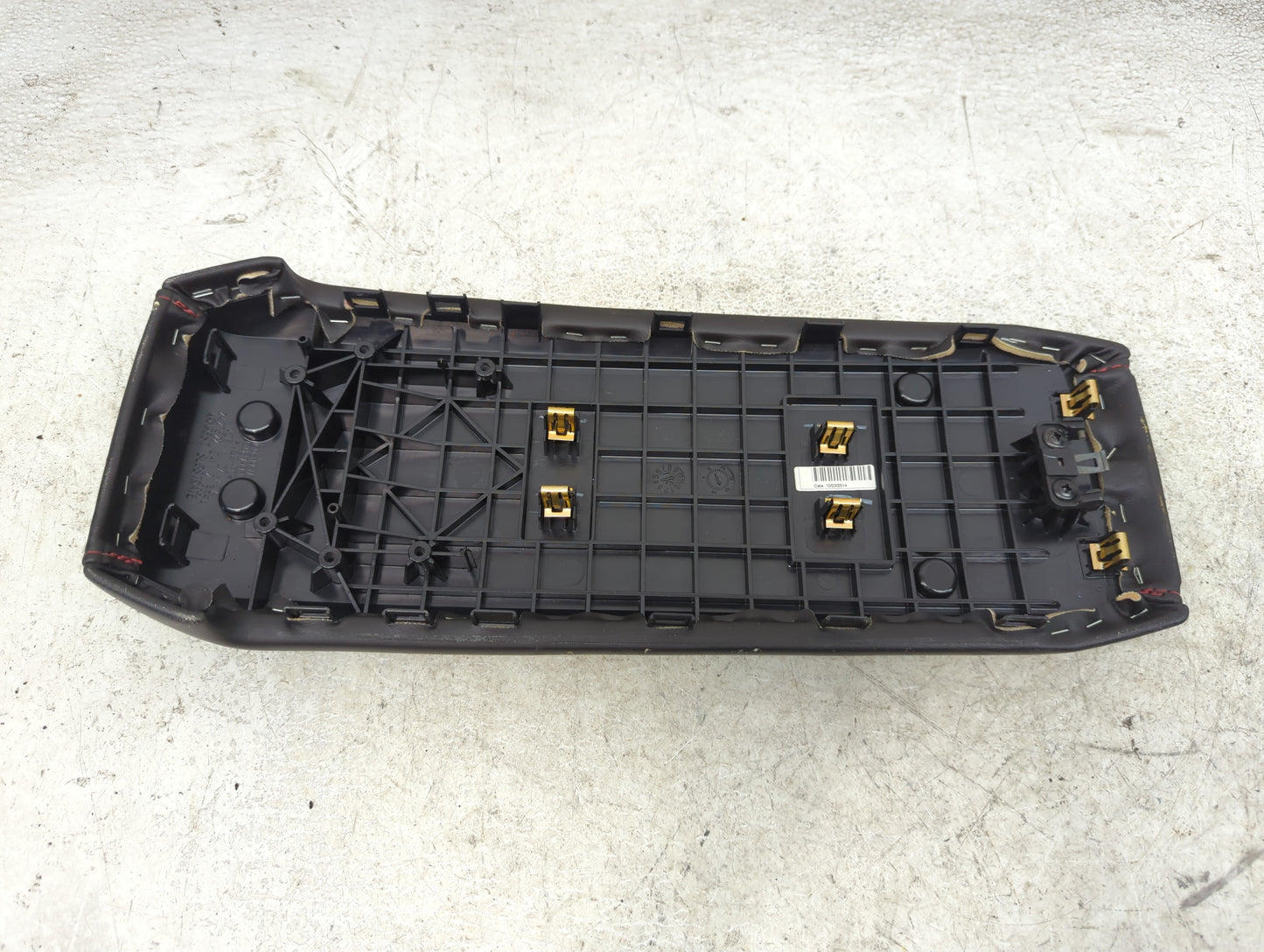 2014-2015 Chevrolet Equinox Center Console Armrest Cover Lid Fits Fits 2014 2015 OEM Used Auto Parts - Oemusedautoparts1.com