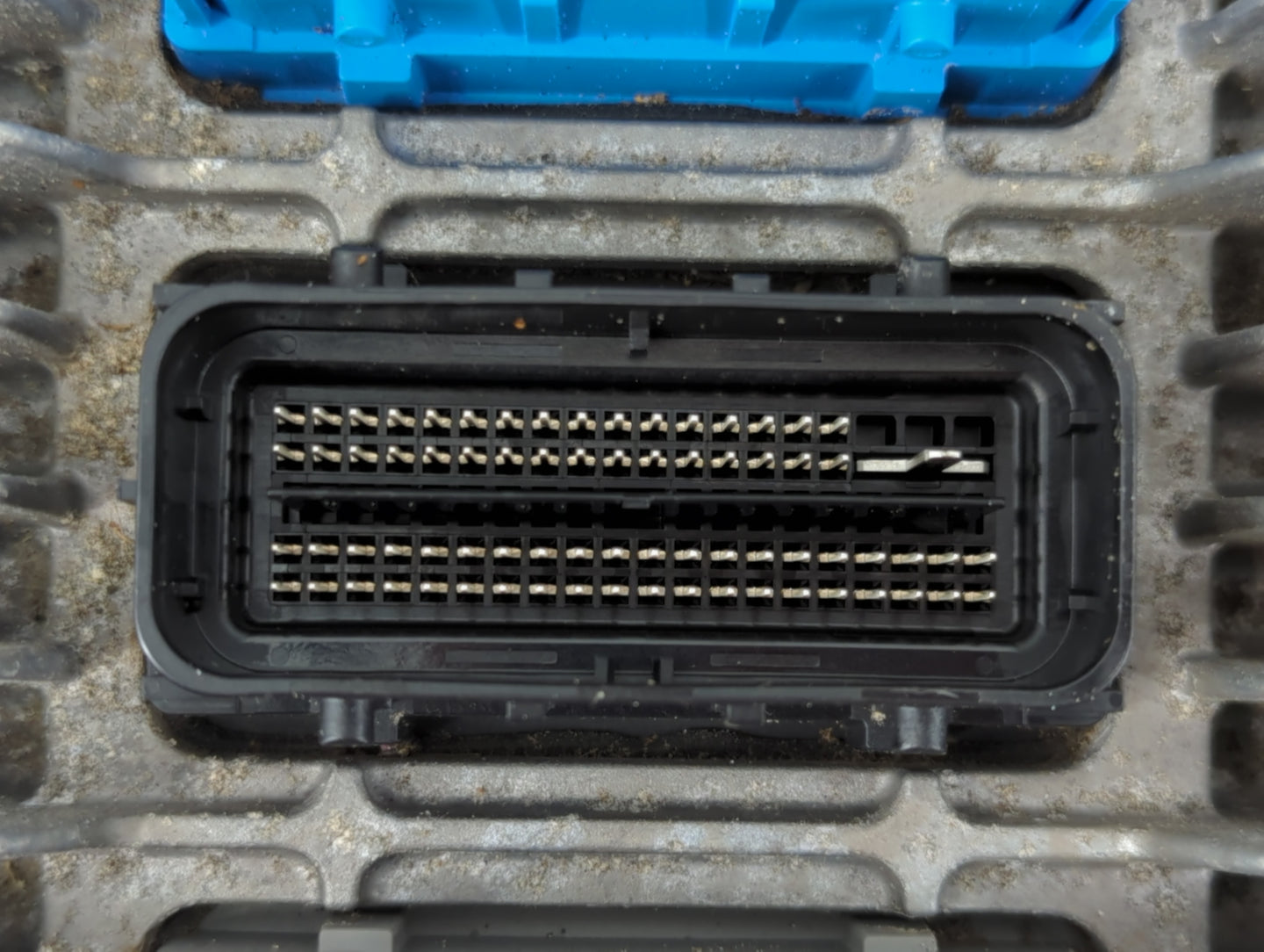 2013-2016 Chevrolet Equinox PCM Engine Control Computer ECU ECM PCU OEM P/N:12651807 Fits Fits 2013 2014 2015 2016 OEM Used 