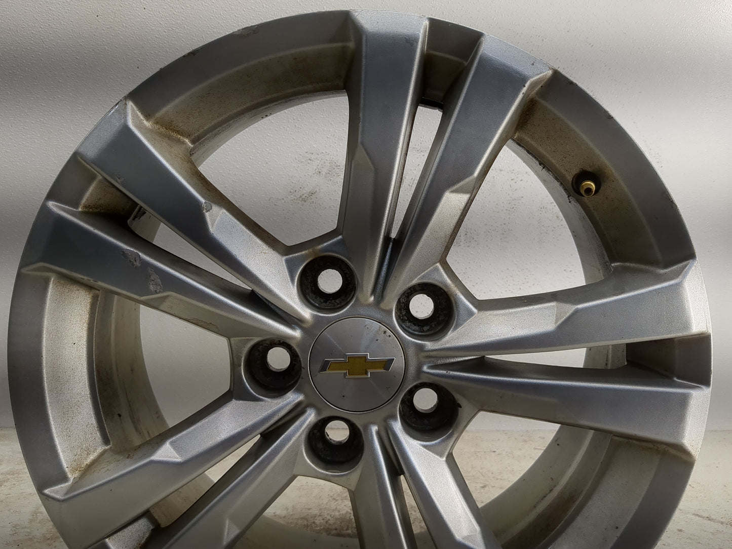 2010-2017 Chevrolet Equinox Oem Wheel Rim 1159241 - Oemusedautoparts1.com