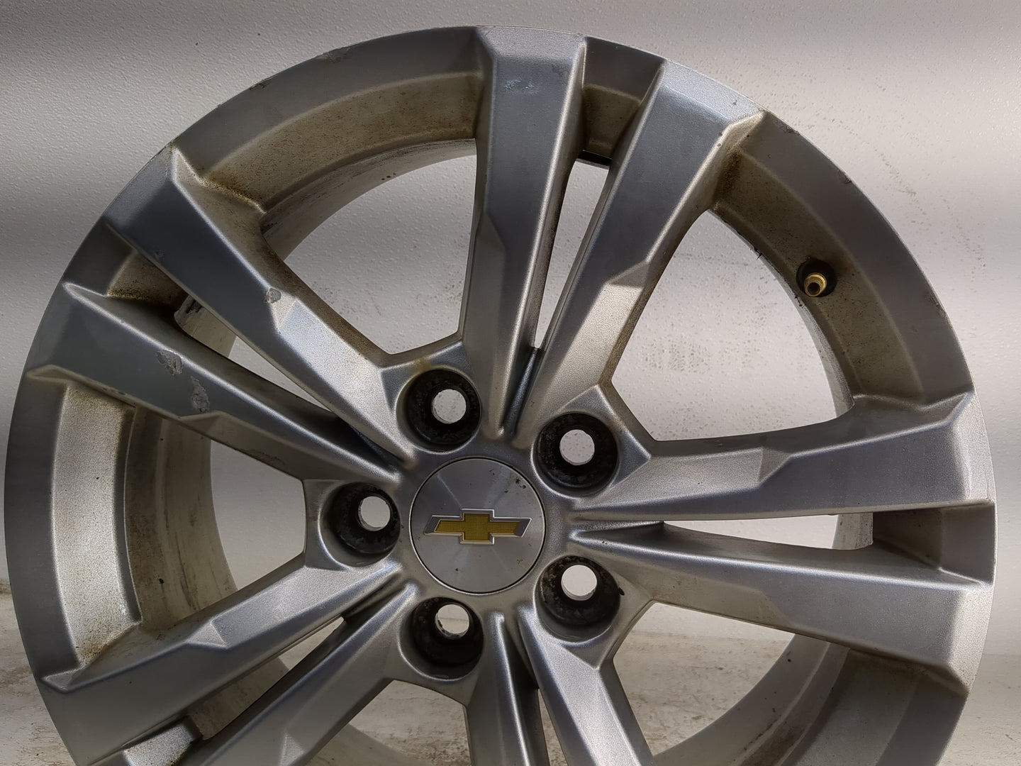 2010-2017 Chevrolet Equinox Oem Wheel Rim 1159241 - Oemusedautoparts1.com