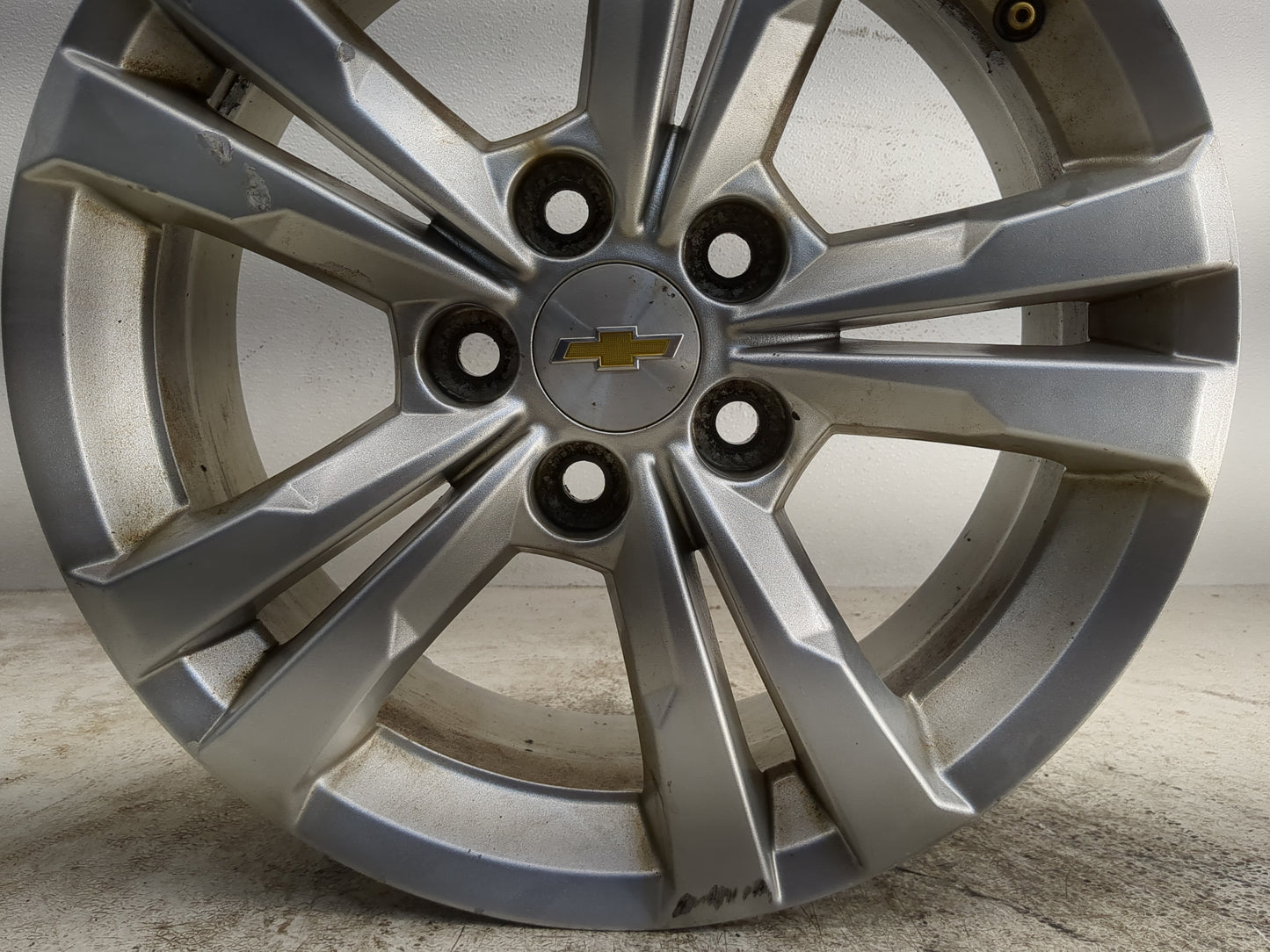 2010-2017 Chevrolet Equinox Oem Wheel Rim - Oemusedautoparts1.com