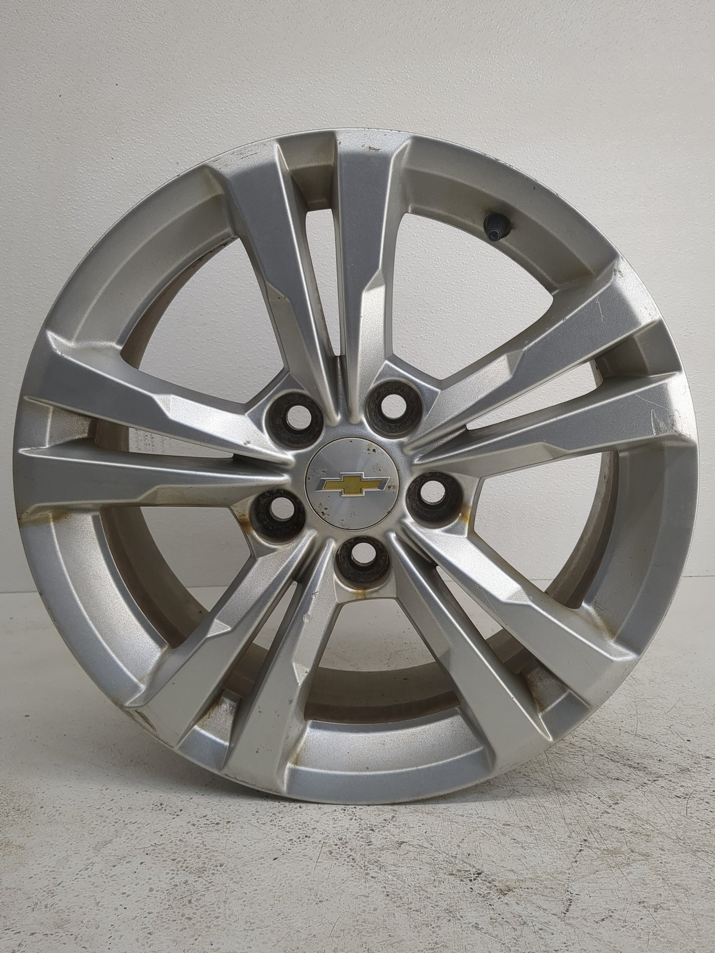 2010-2017 Chevrolet Equinox Oem Wheel Rim - Oemusedautoparts1.com