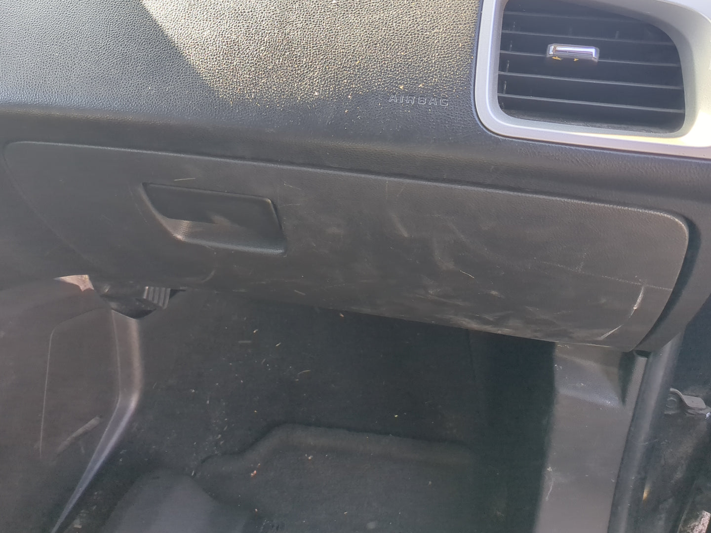 2015 Chevrolet Equinox Passenger Glove Box Door Storage Compartment - Oemusedautoparts1.com