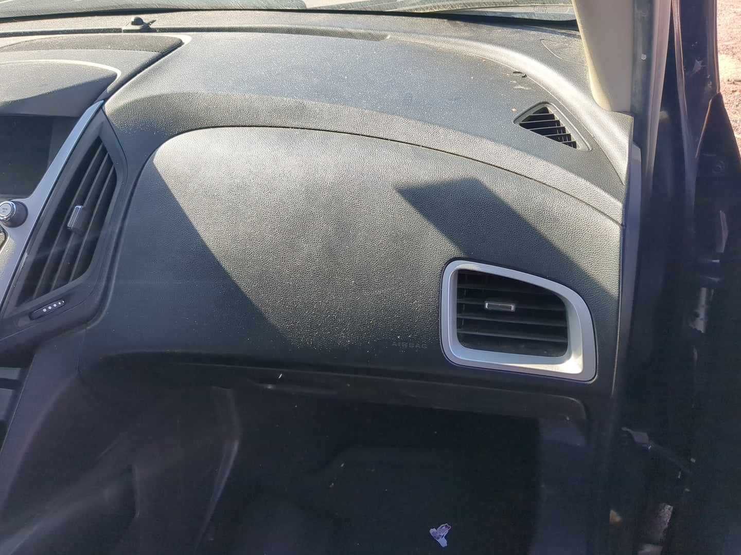 2013-2017 Chevrolet Equinox Air Bag Passenger Right Dashboard OEM Fits Fits 2013 2014 2015 2016 2017 OEM Used Auto Parts - O