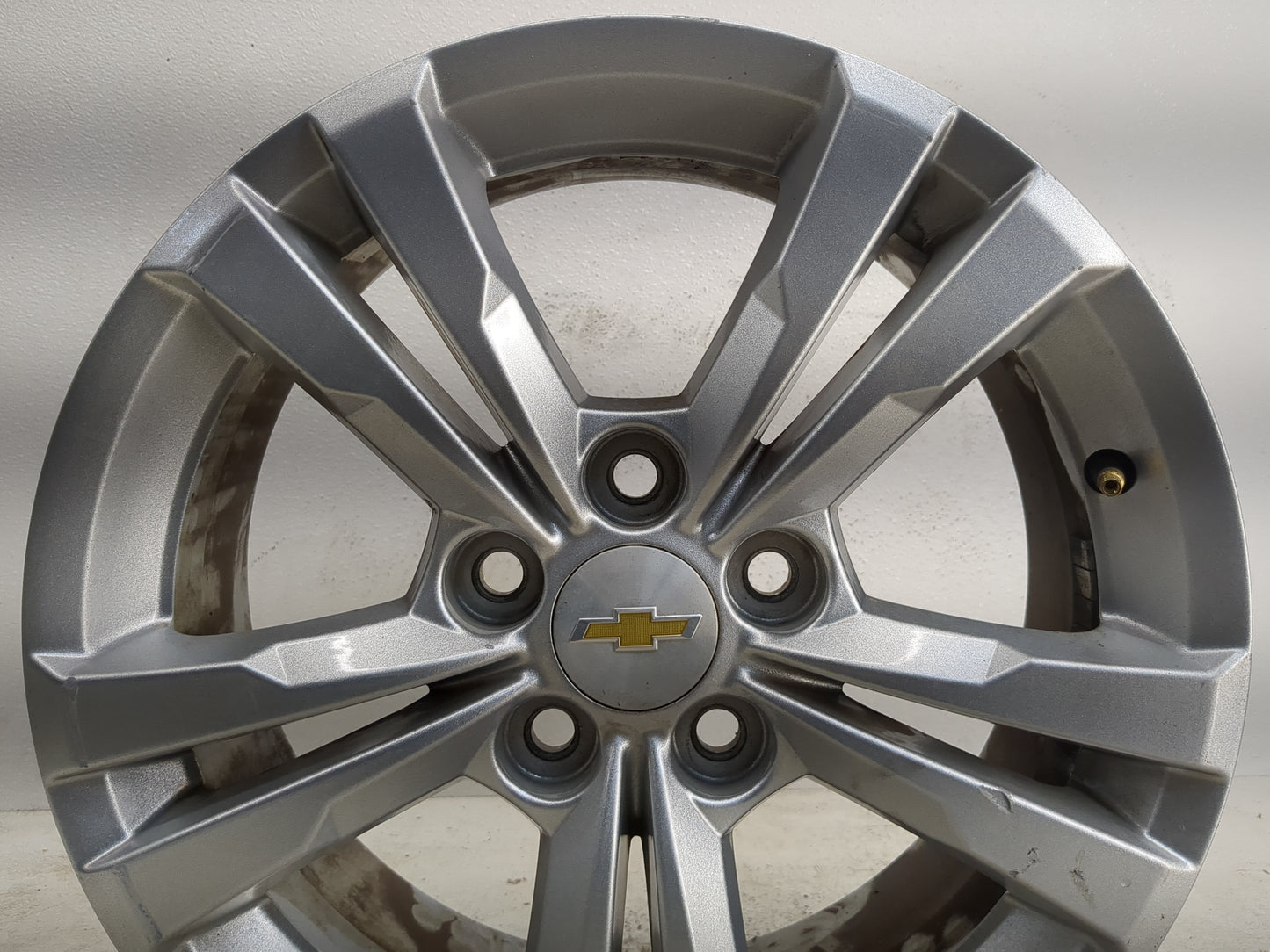 2010-2017 Chevrolet Equinox Oem Wheel Rim 1172471 - Oemusedautoparts1.com