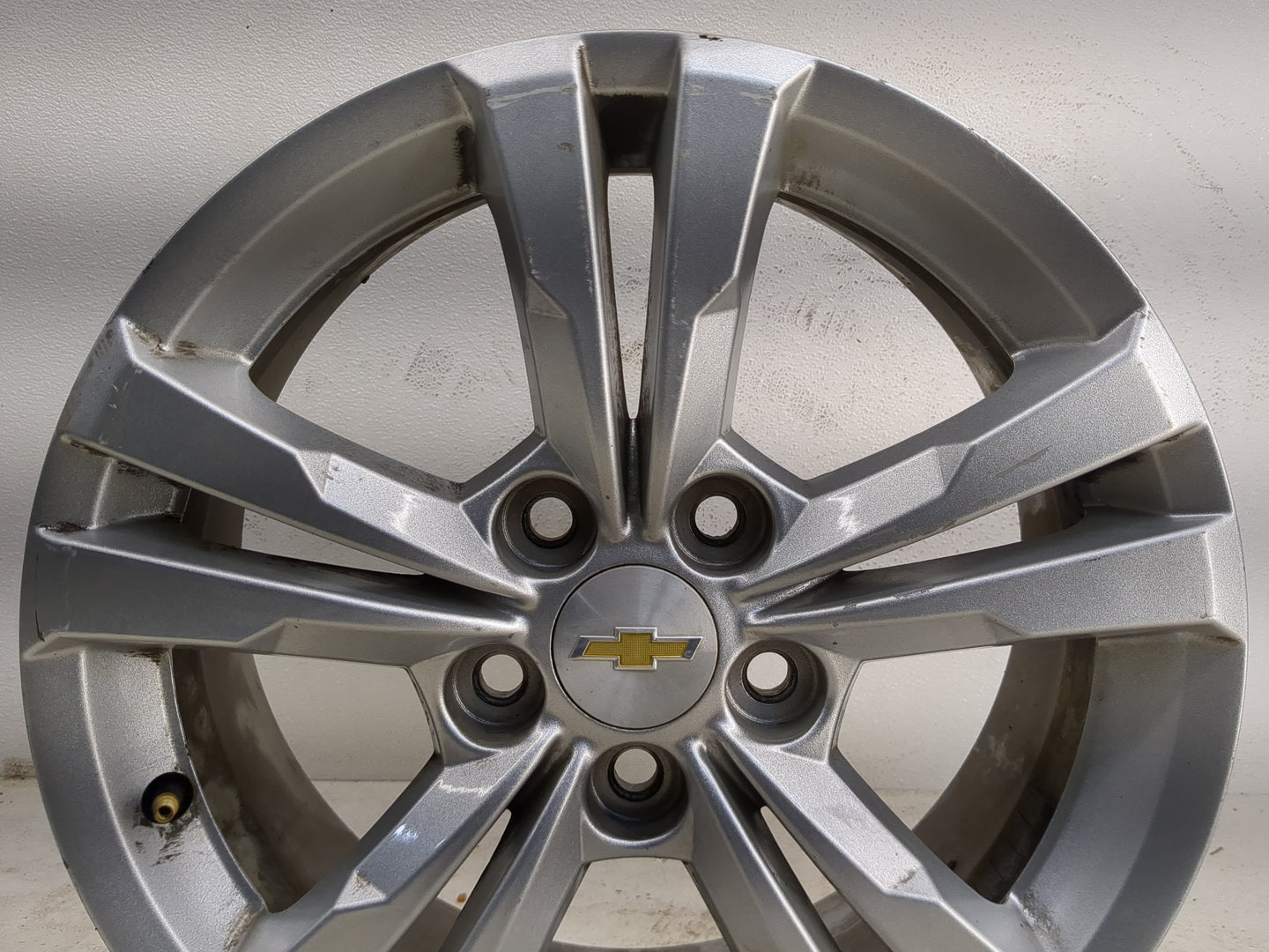 2010-2017 Chevrolet Equinox Oem Wheel Rim - Oemusedautoparts1.com