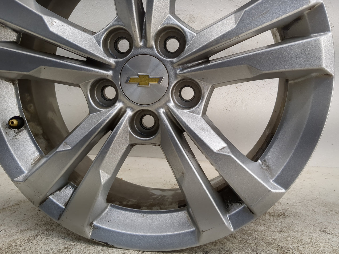 2010-2017 Chevrolet Equinox Oem Wheel Rim - Oemusedautoparts1.com