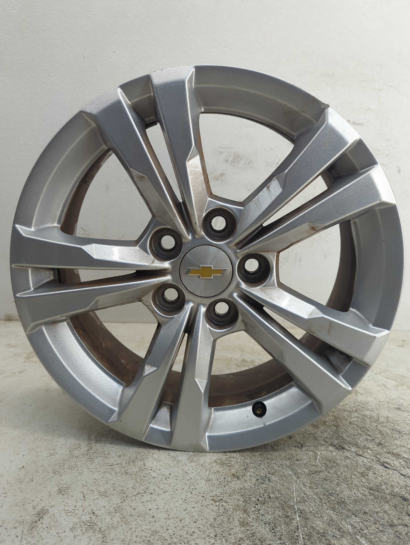2010-2017 Chevrolet Equinox Oem Wheel Rim - Oemusedautoparts1.com
