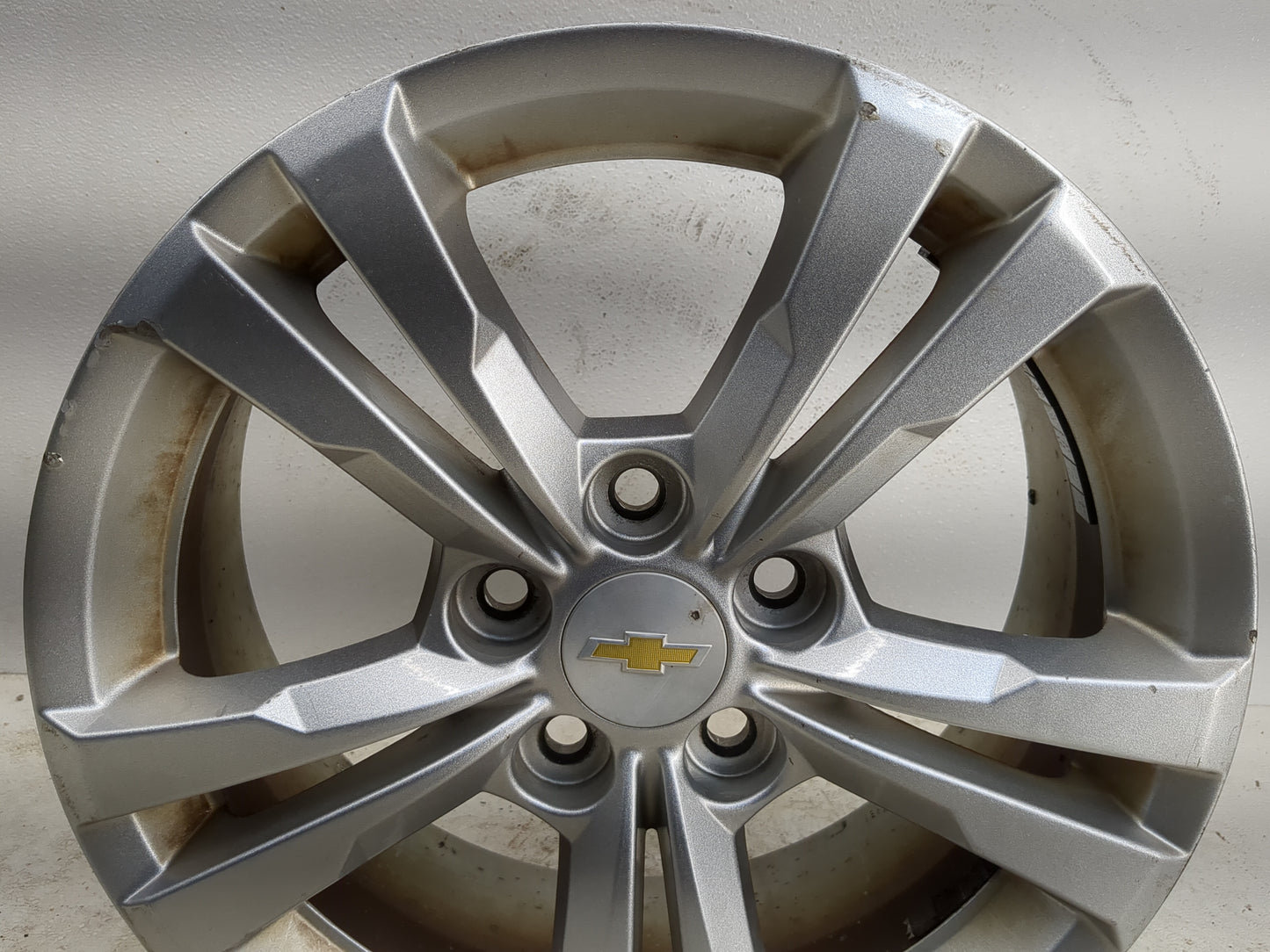 2010-2017 Chevrolet Equinox Oem Wheel Rim 1173963 - Oemusedautoparts1.com