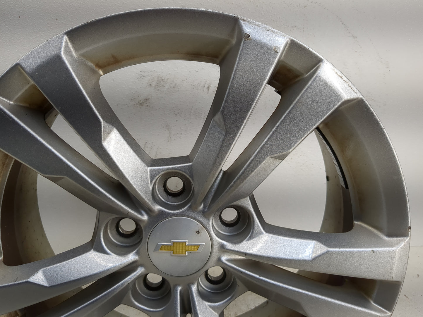 2010-2017 Chevrolet Equinox Oem Wheel Rim - Oemusedautoparts1.com