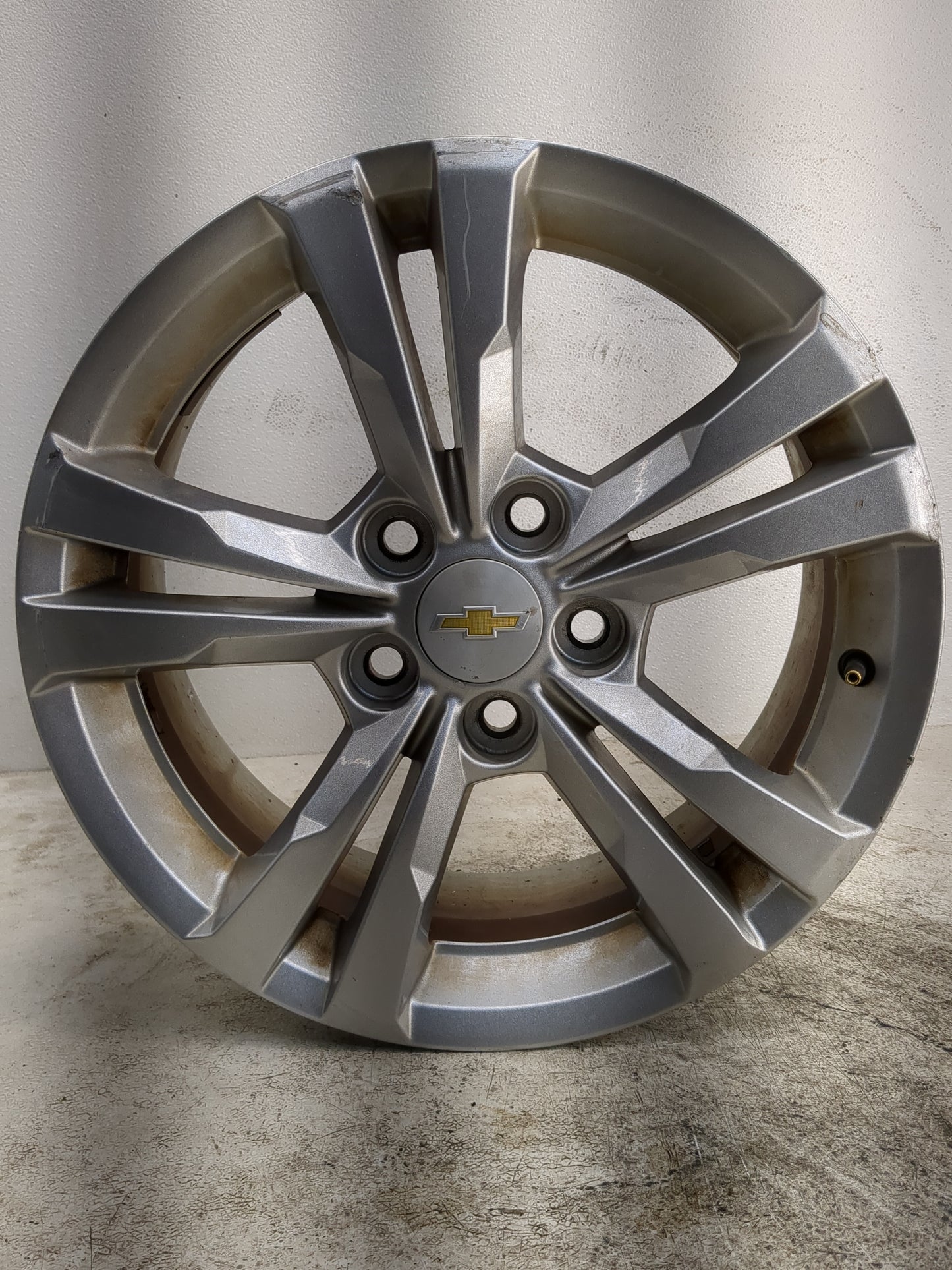 2010-2017 Chevrolet Equinox Oem Wheel Rim - Oemusedautoparts1.com