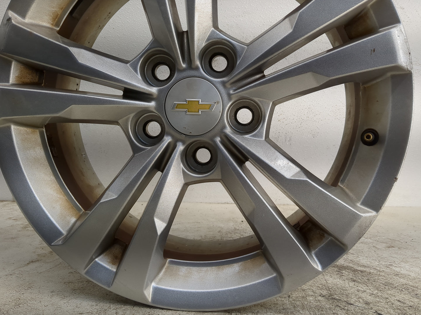 2010-2017 Chevrolet Equinox Oem Wheel Rim 1173964 - Oemusedautoparts1.com